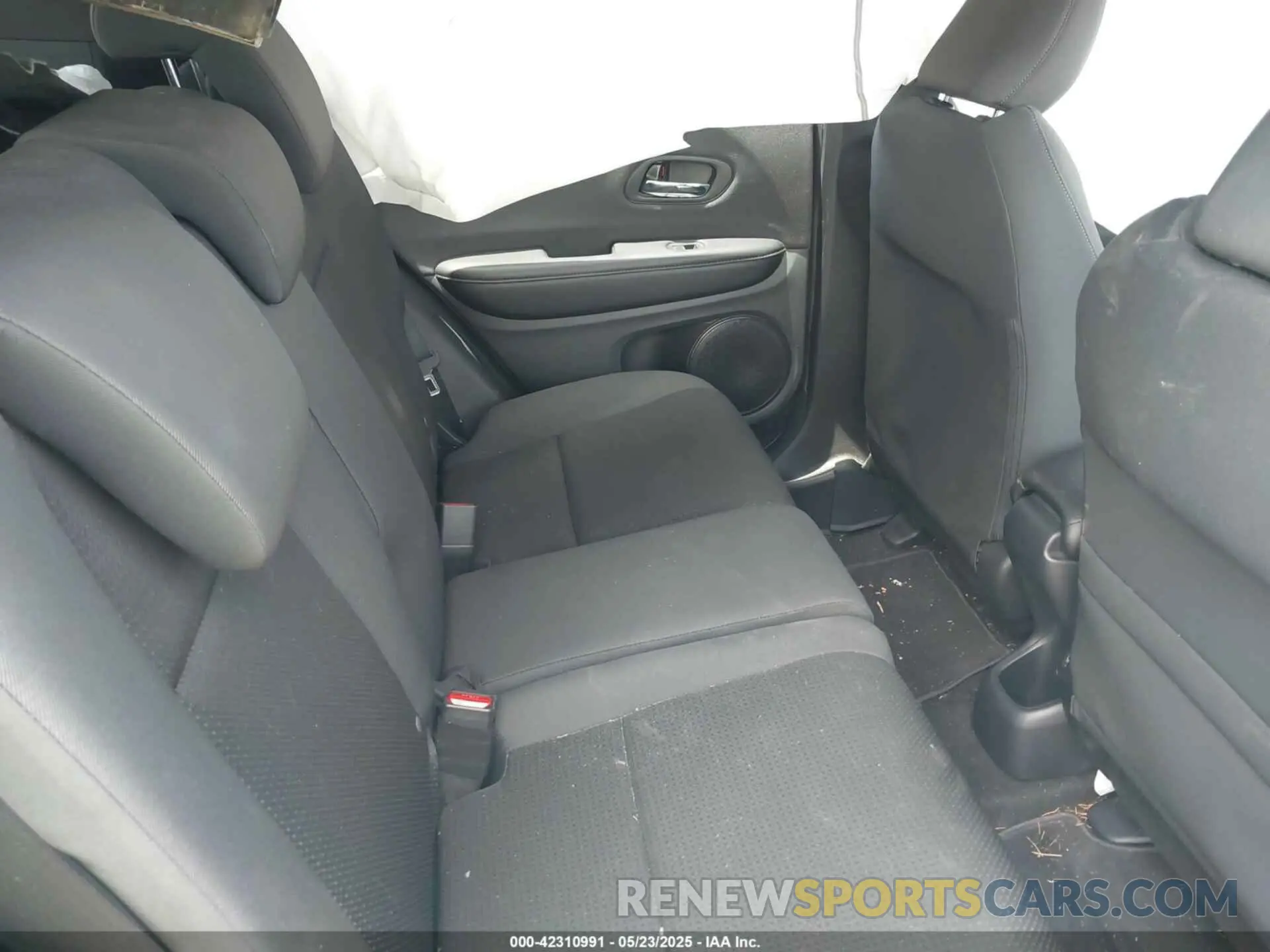 8 Фотография поврежденного автомобиля 3CZRU5H14NM727436 HONDA HR-V 2022