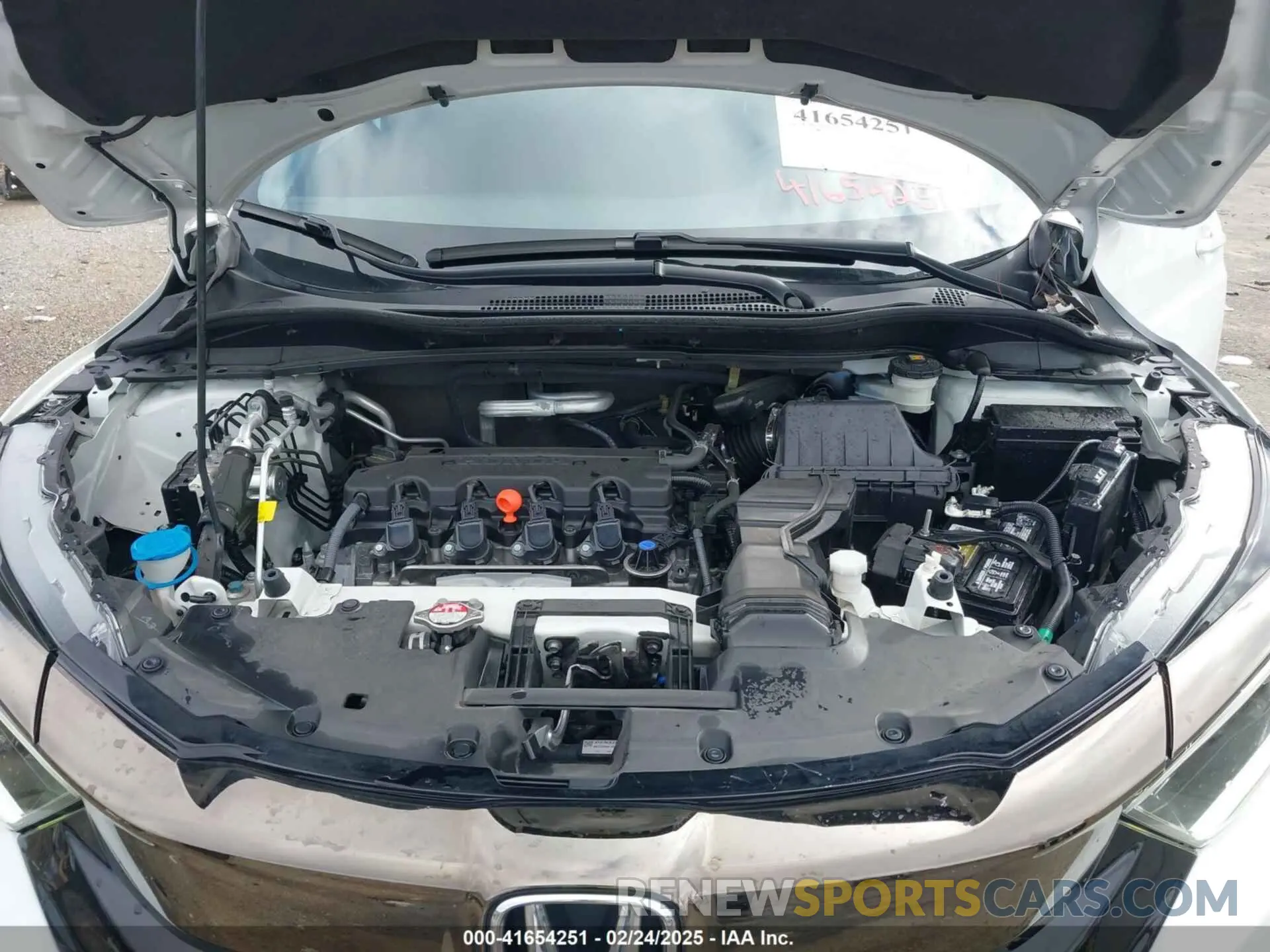 10 Photograph of a damaged car 3CZRU5H16NM742181 HONDA HR-V 2022