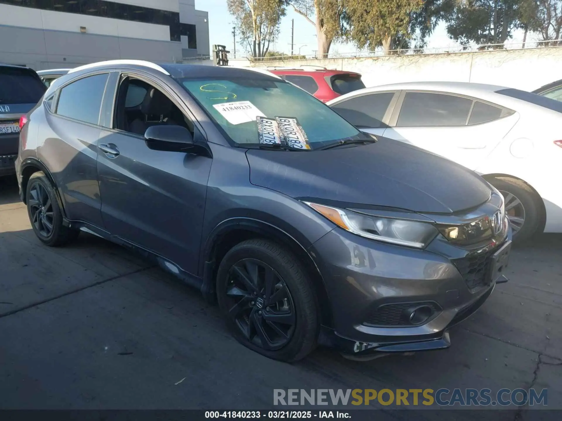 1 Photograph of a damaged car 3CZRU5H19NM701611 HONDA HR-V 2022