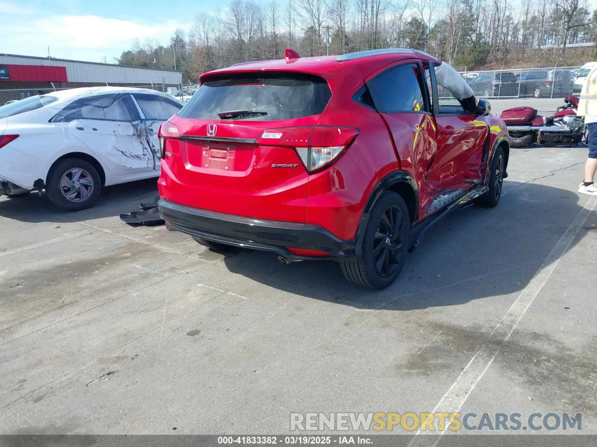 4 Фотография поврежденного автомобиля 3CZRU5H19NM719199 HONDA HR-V 2022