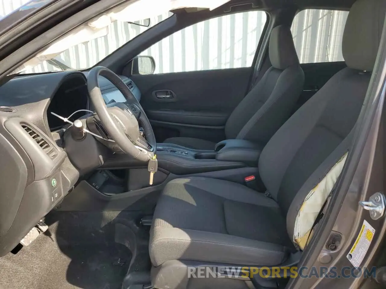 7 Photograph of a damaged car 3CZRU5H1XNM745858 HONDA HR-V 2022