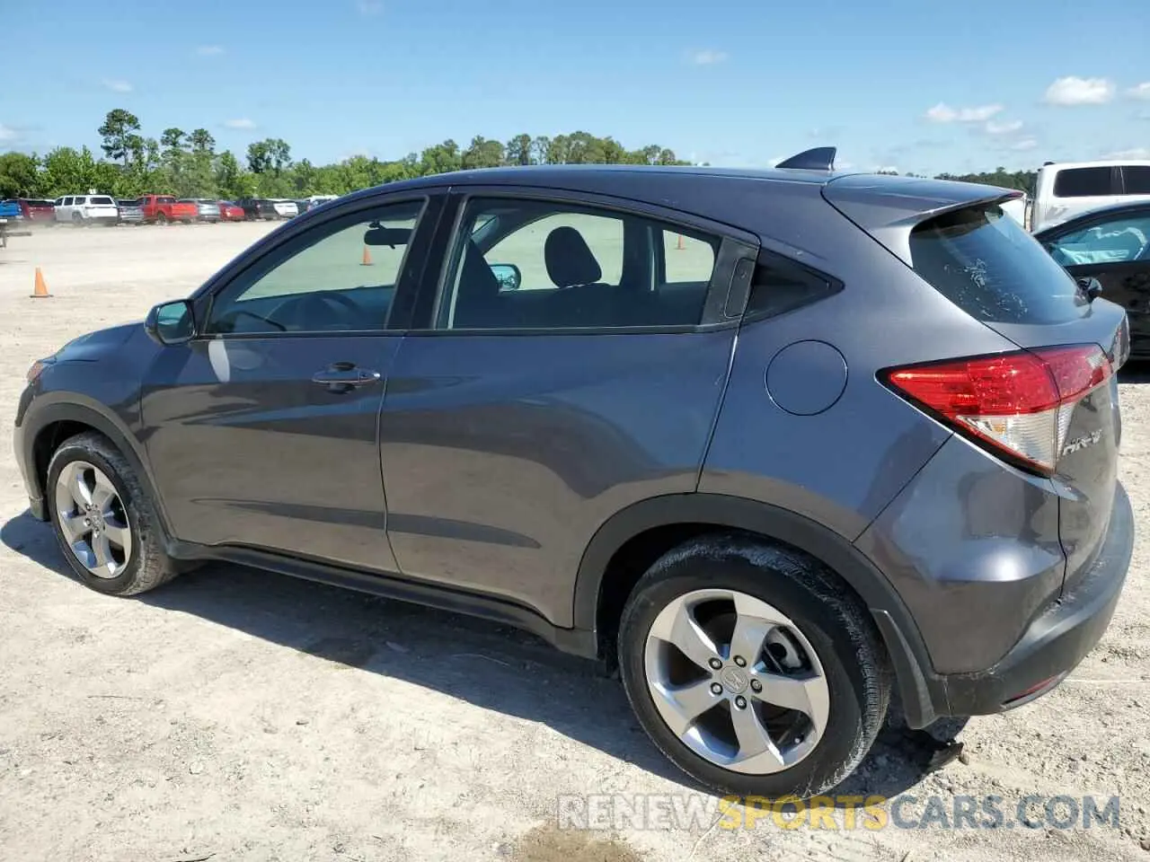 2 Photograph of a damaged car 3CZRU5H30NM724759 HONDA HR-V 2022