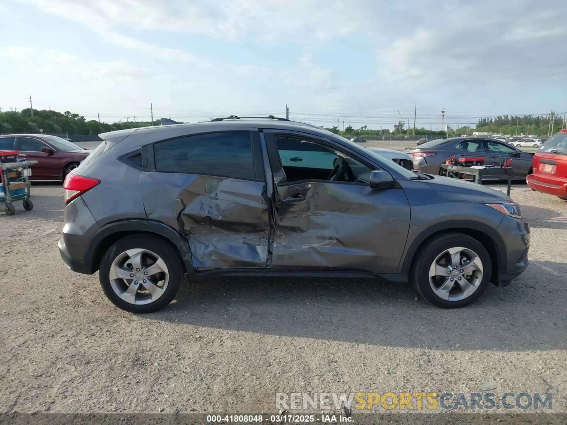 13 Фотография поврежденного автомобиля 3CZRU5H34NM708242 HONDA HR-V 2022