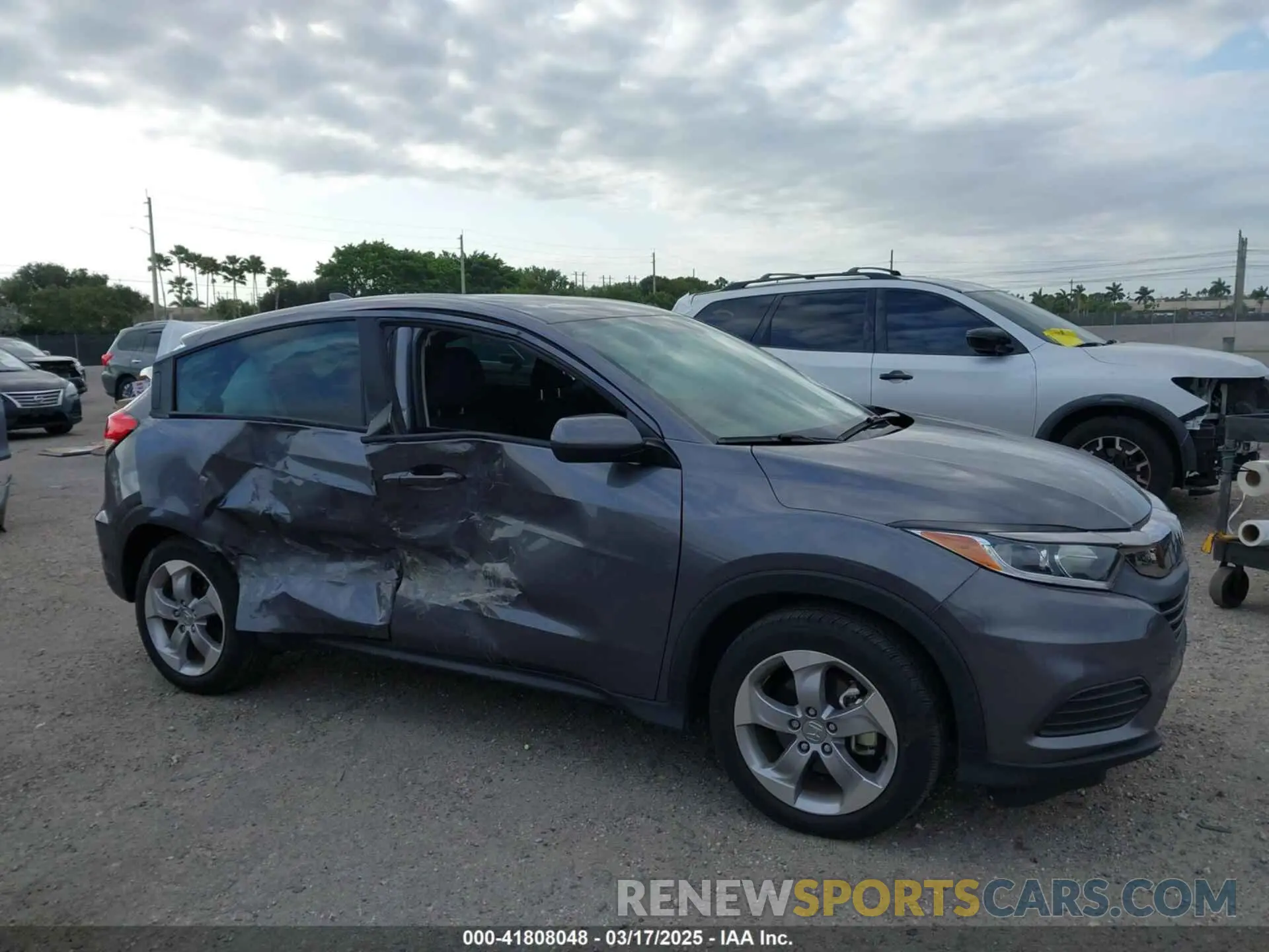 6 Фотография поврежденного автомобиля 3CZRU5H34NM708242 HONDA HR-V 2022