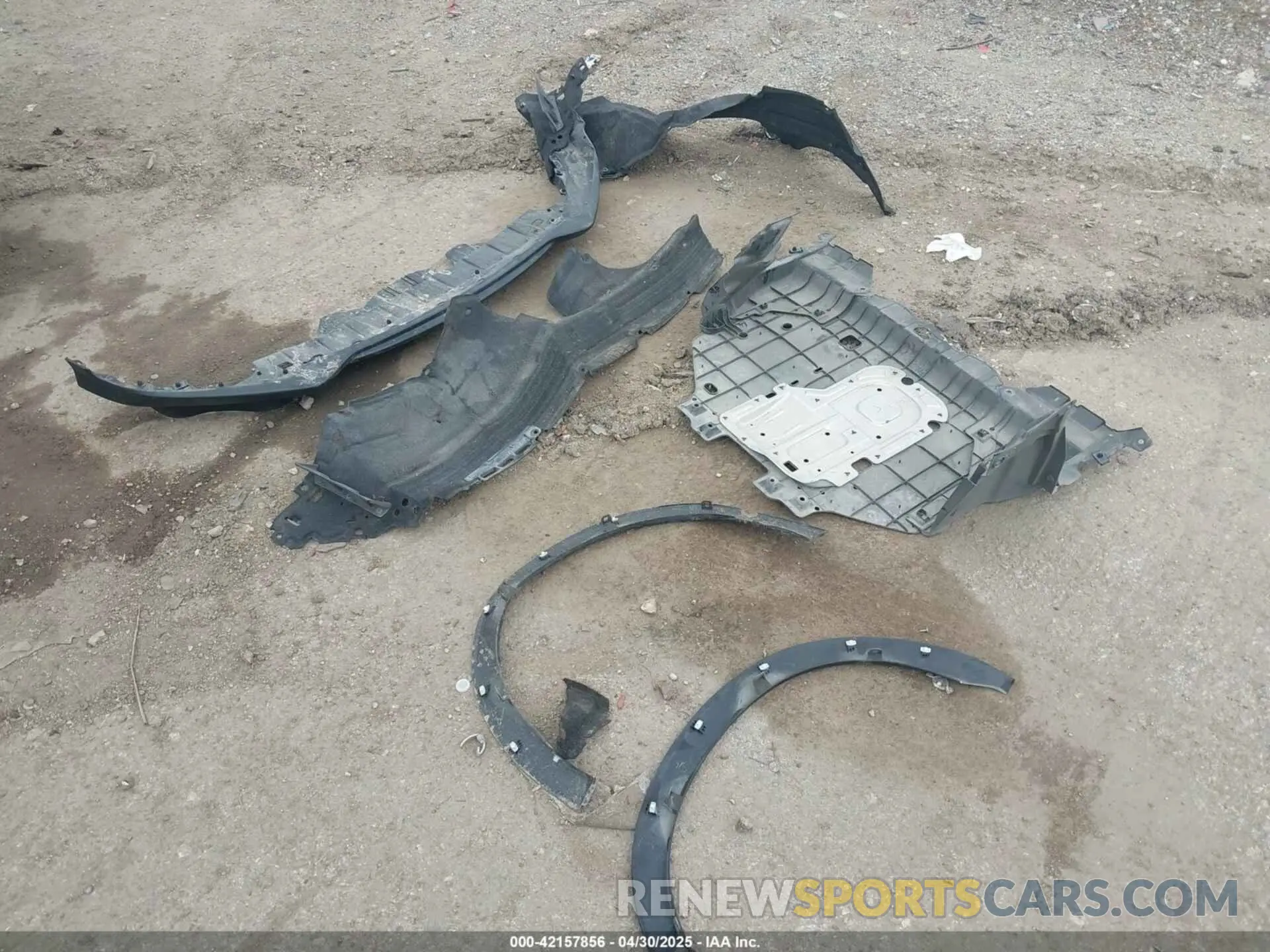 12 Photograph of a damaged car 3CZRU5H35NM703907 HONDA HR-V 2022