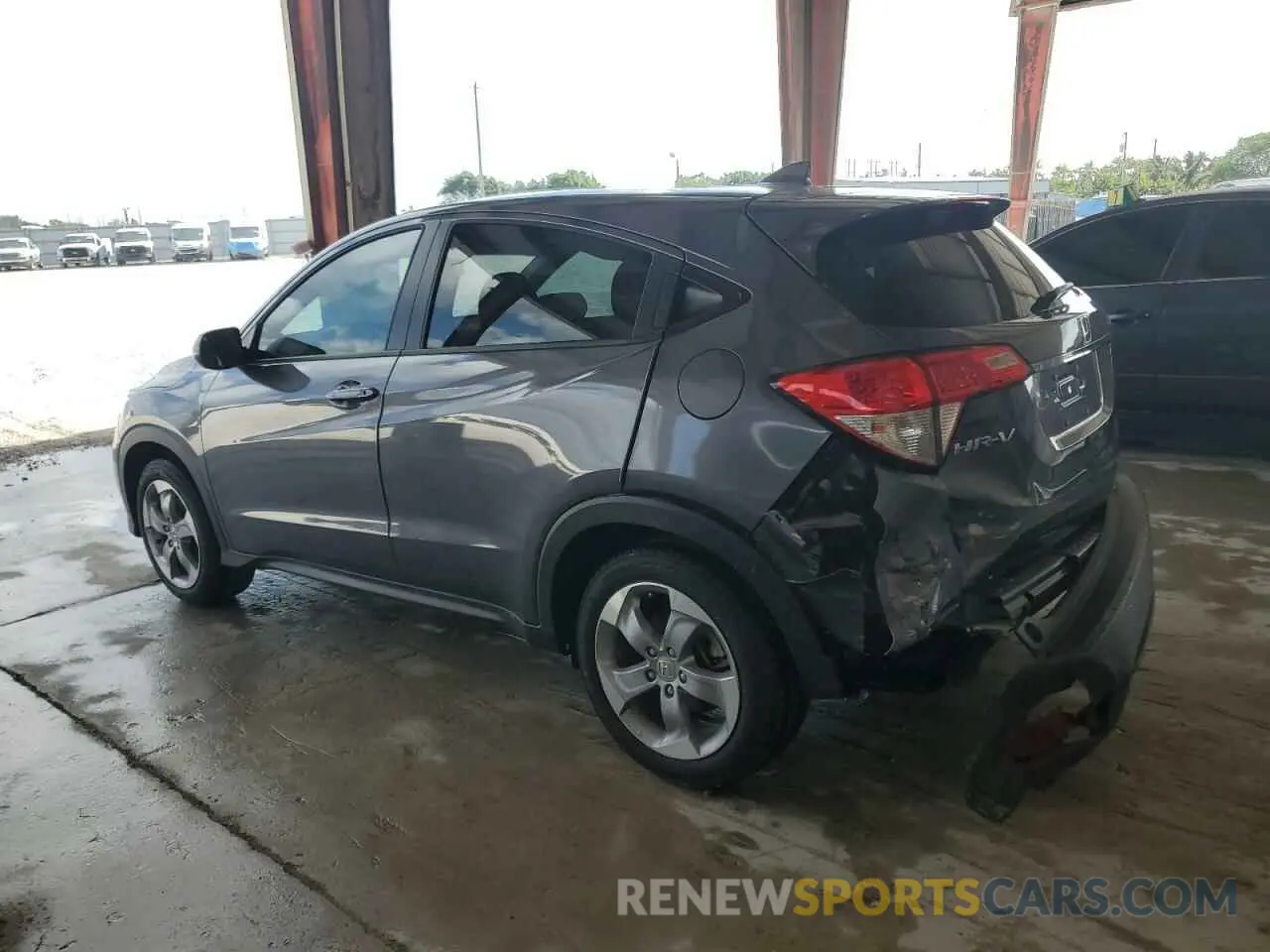 2 Photograph of a damaged car 3CZRU5H36NM745213 HONDA HR-V 2022