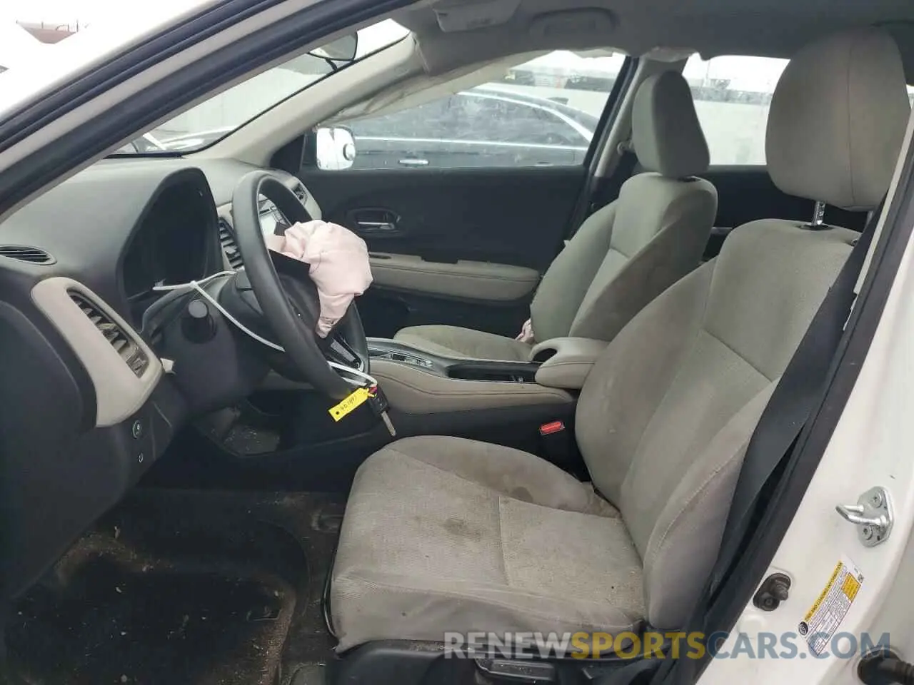 7 Photograph of a damaged car 3CZRU5H37NM701401 HONDA HR-V 2022
