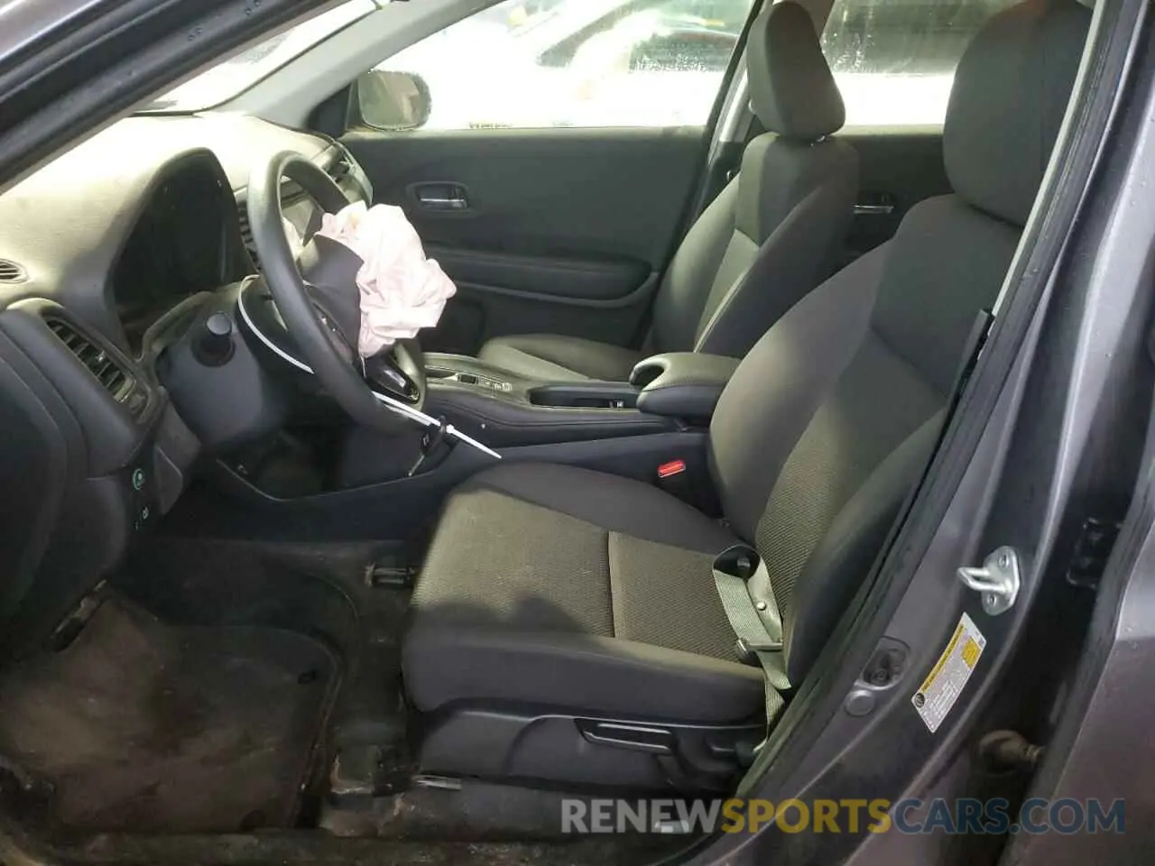 7 Photograph of a damaged car 3CZRU5H37NM745155 HONDA HR-V 2022