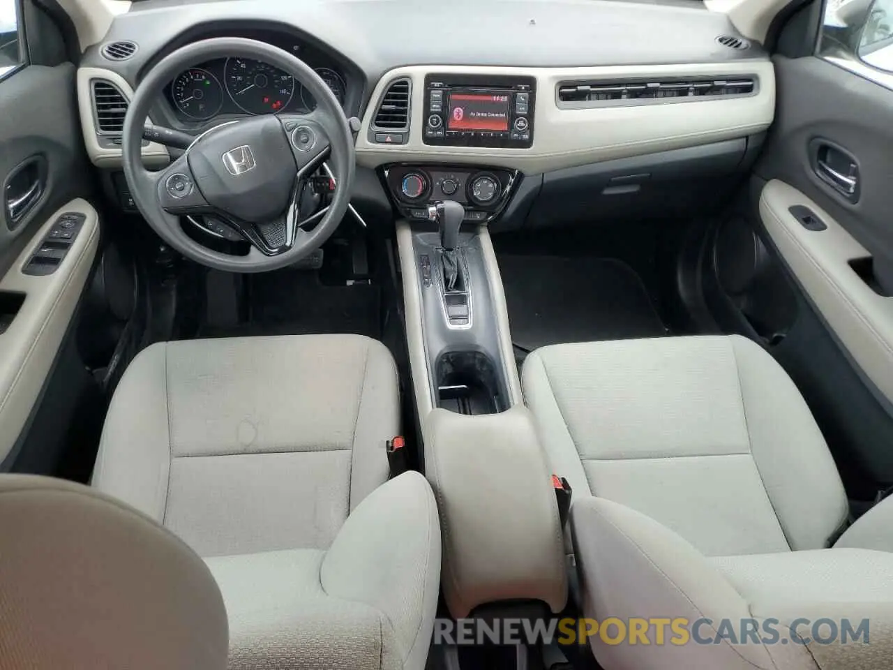 8 Photograph of a damaged car 3CZRU5H39NM700962 HONDA HR-V 2022