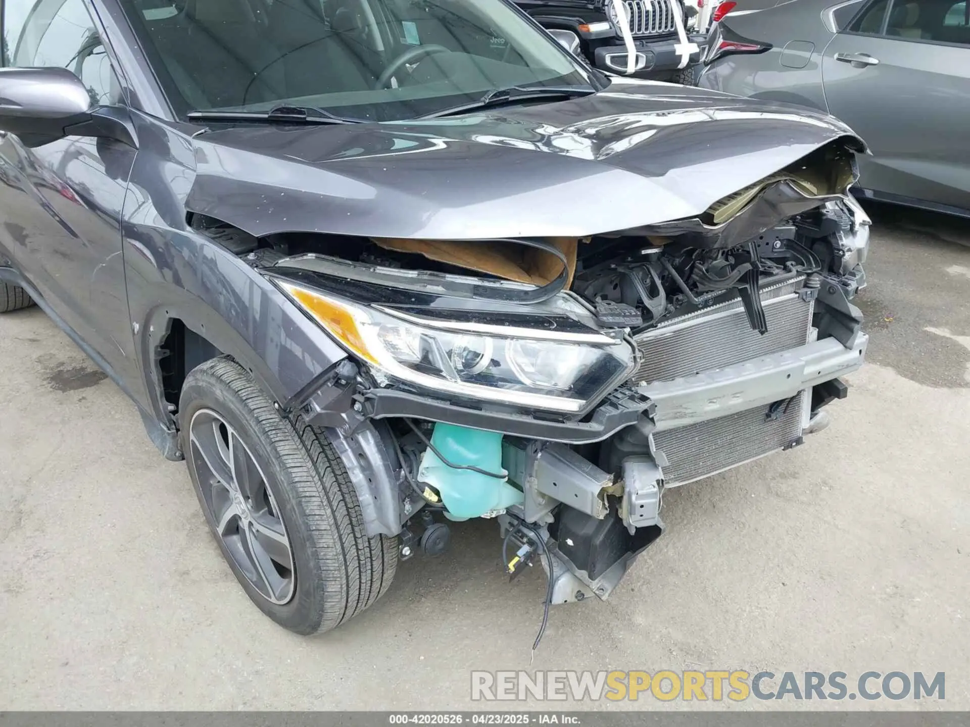 6 Photograph of a damaged car 3CZRU5H51NM719006 HONDA HR-V 2022
