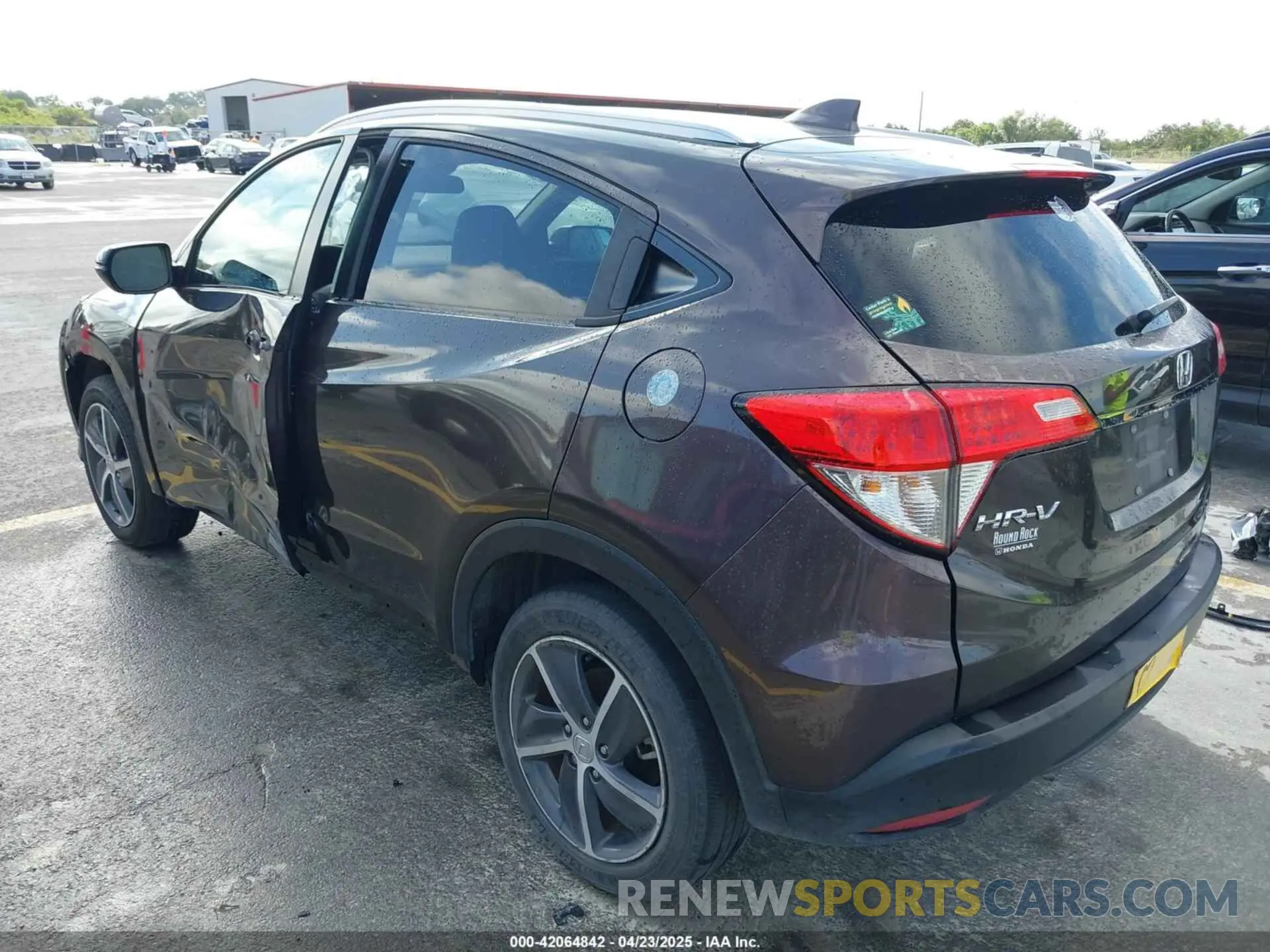 3 Фотография поврежденного автомобиля 3CZRU5H51NM719345 HONDA HR-V 2022