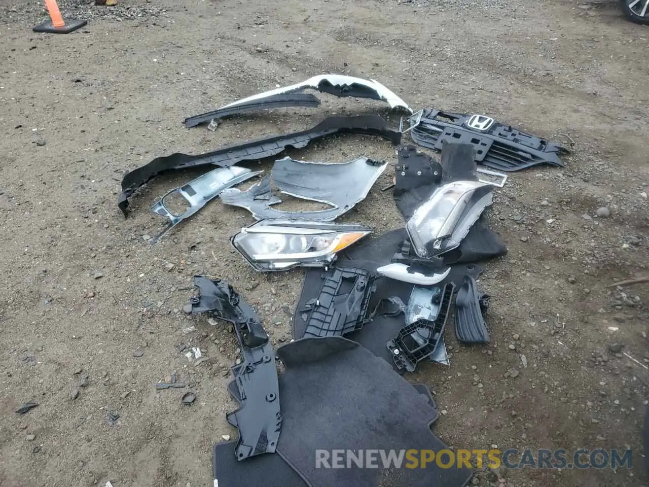 15 Photograph of a damaged car 3CZRU5H52NM703543 HONDA HR-V 2022