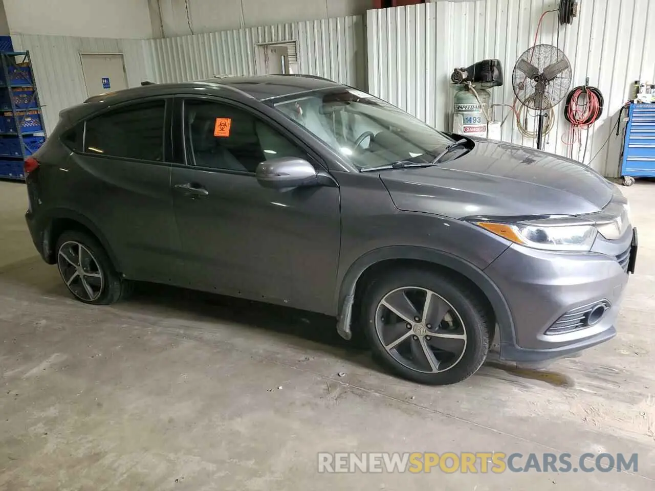 4 Photograph of a damaged car 3CZRU5H55NM729960 HONDA HR-V 2022