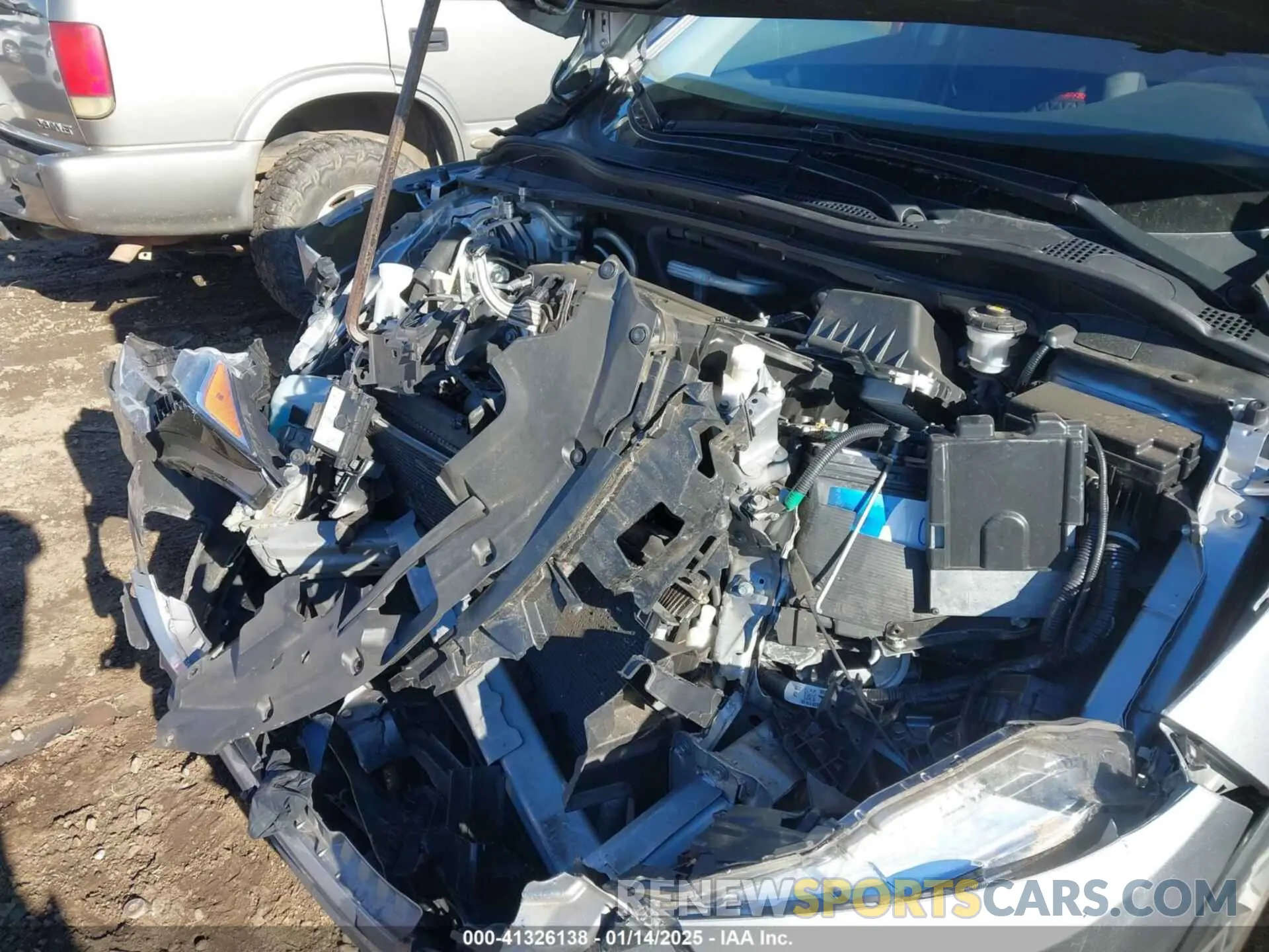 6 Photograph of a damaged car 3CZRU5H56NM743480 HONDA HR-V 2022