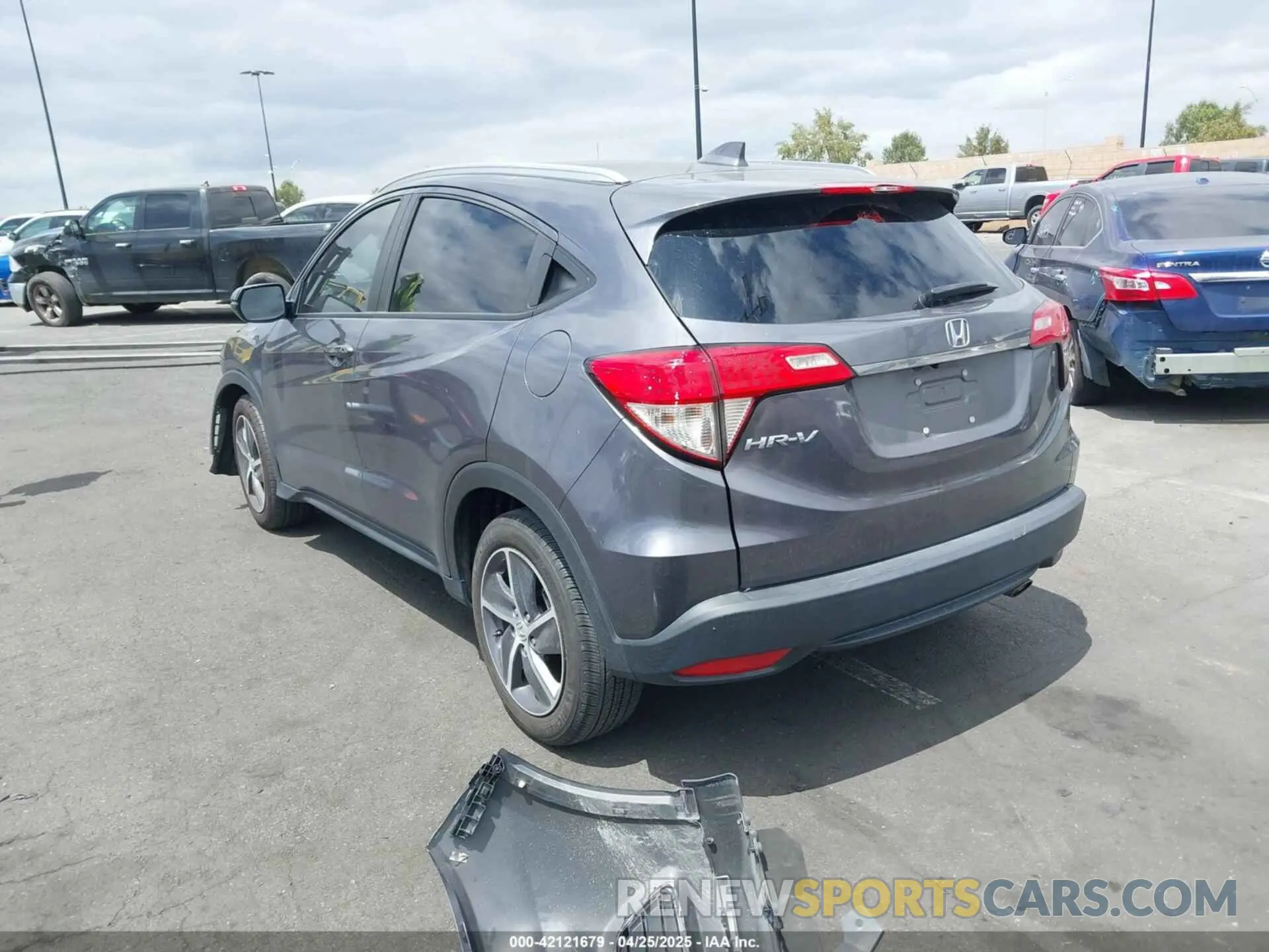 3 Фотография поврежденного автомобиля 3CZRU5H57NM703540 HONDA HR-V 2022
