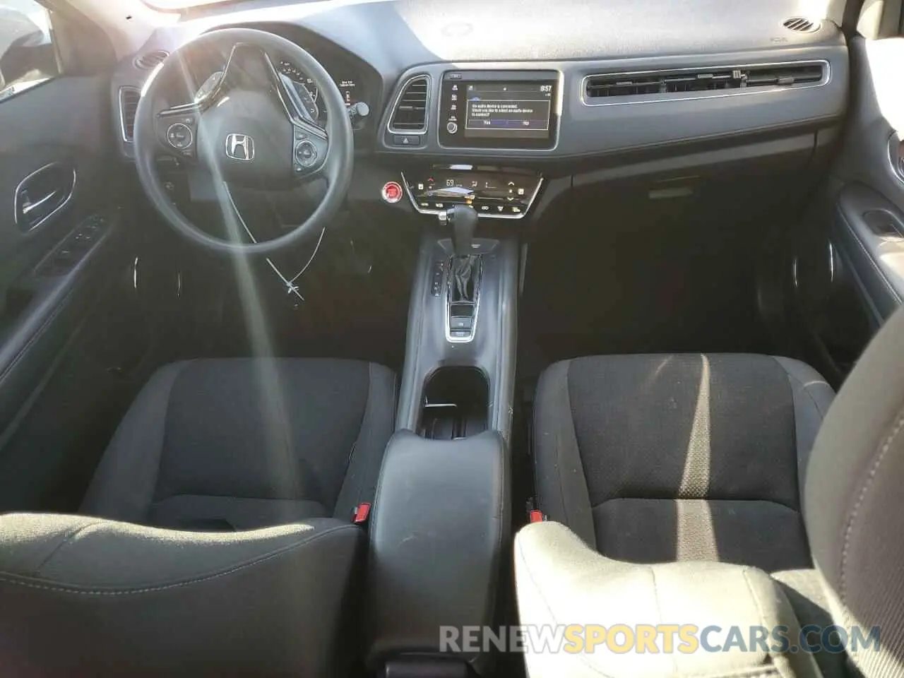 8 Фотография поврежденного автомобиля 3CZRU5H57NM734707 HONDA HR-V 2022