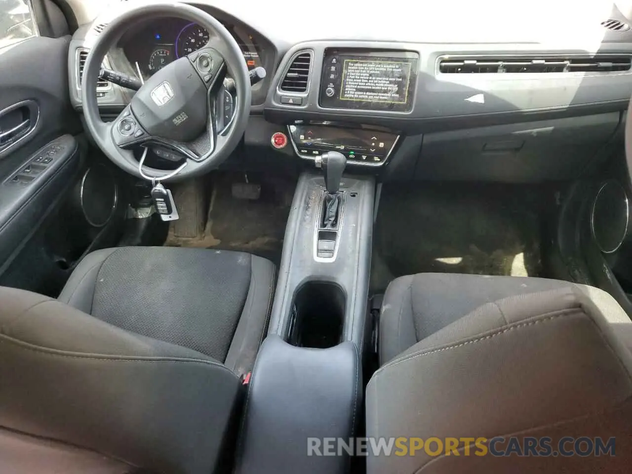 8 Photograph of a damaged car 3CZRU5H5XNM726780 HONDA HR-V 2022