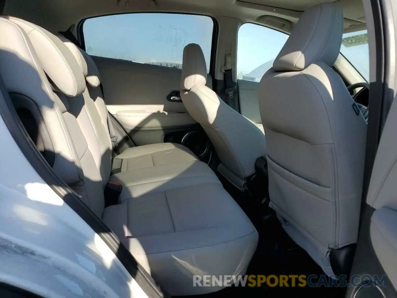 11 Фотография поврежденного автомобиля 3CZRU5H70NM727230 HONDA HR-V 2022