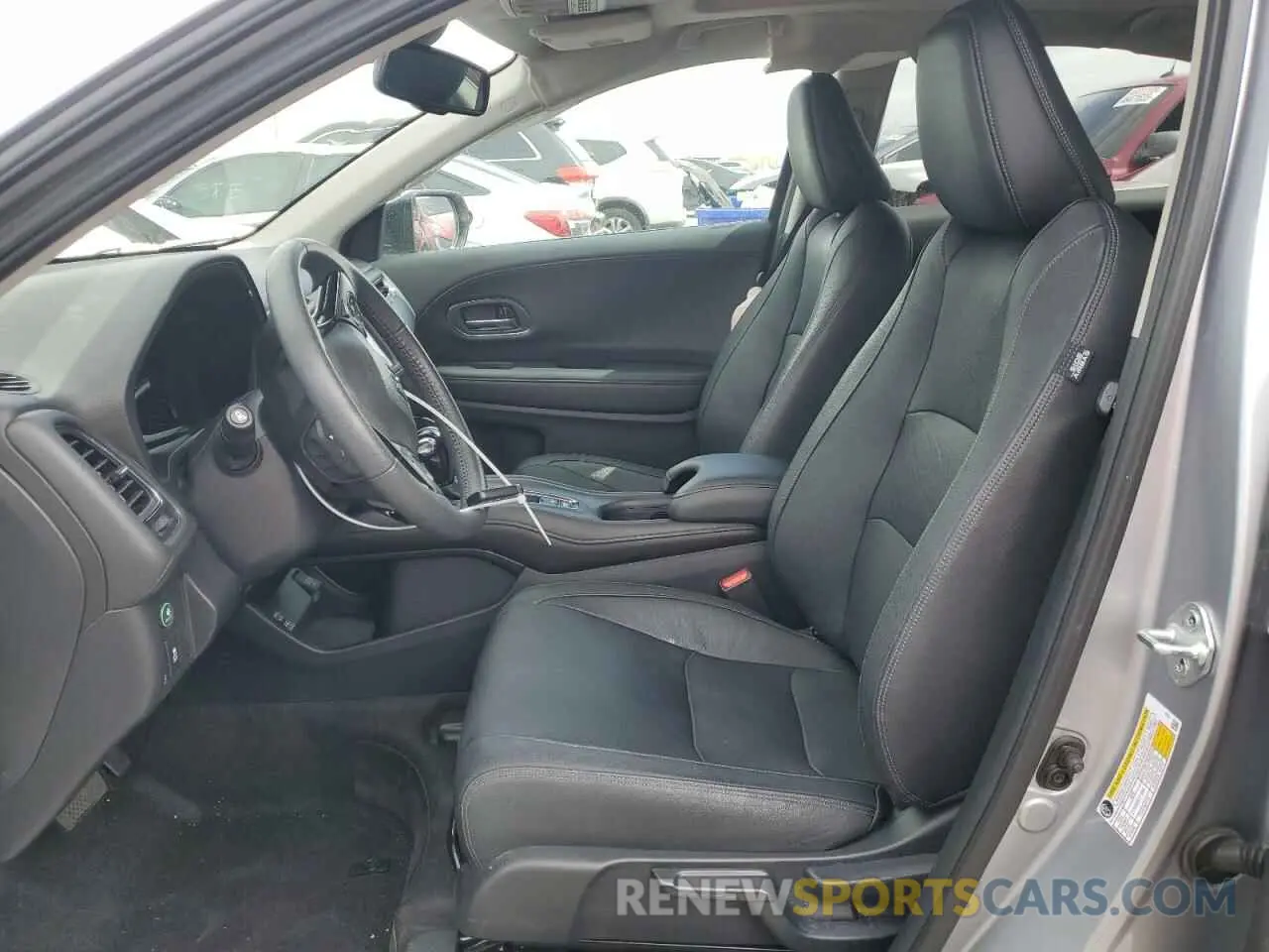 7 Photograph of a damaged car 3CZRU5H74NM715694 HONDA HR-V 2022