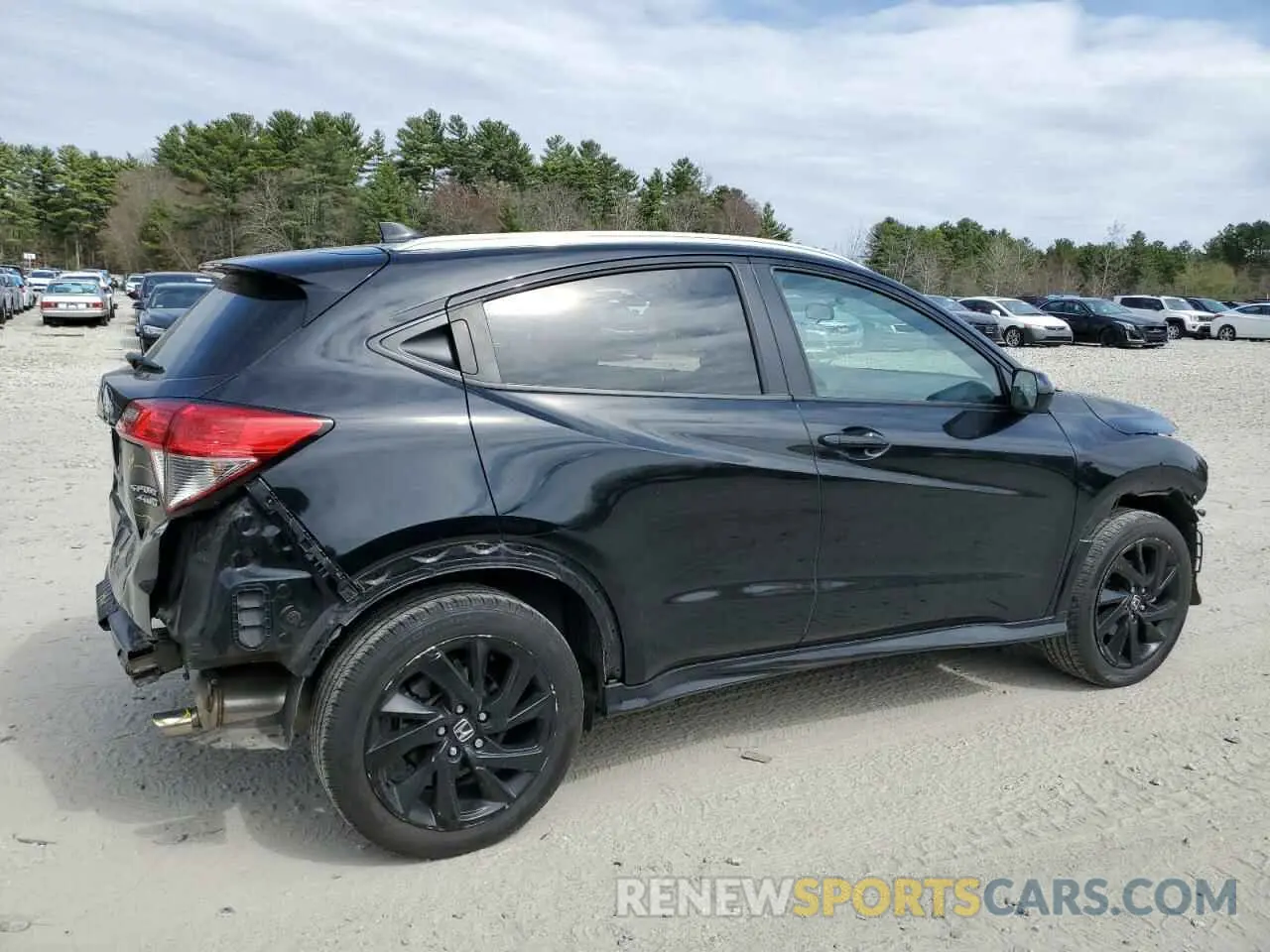 3 Photograph of a damaged car 3CZRU6H10NM772914 HONDA HR-V 2022