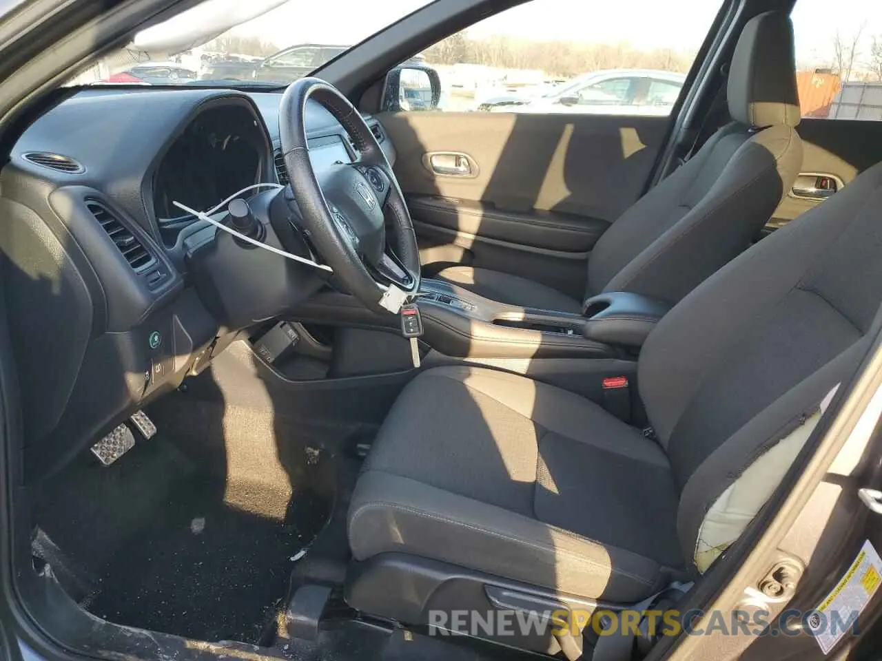 7 Фотография поврежденного автомобиля 3CZRU6H11NM710518 HONDA HR-V 2022