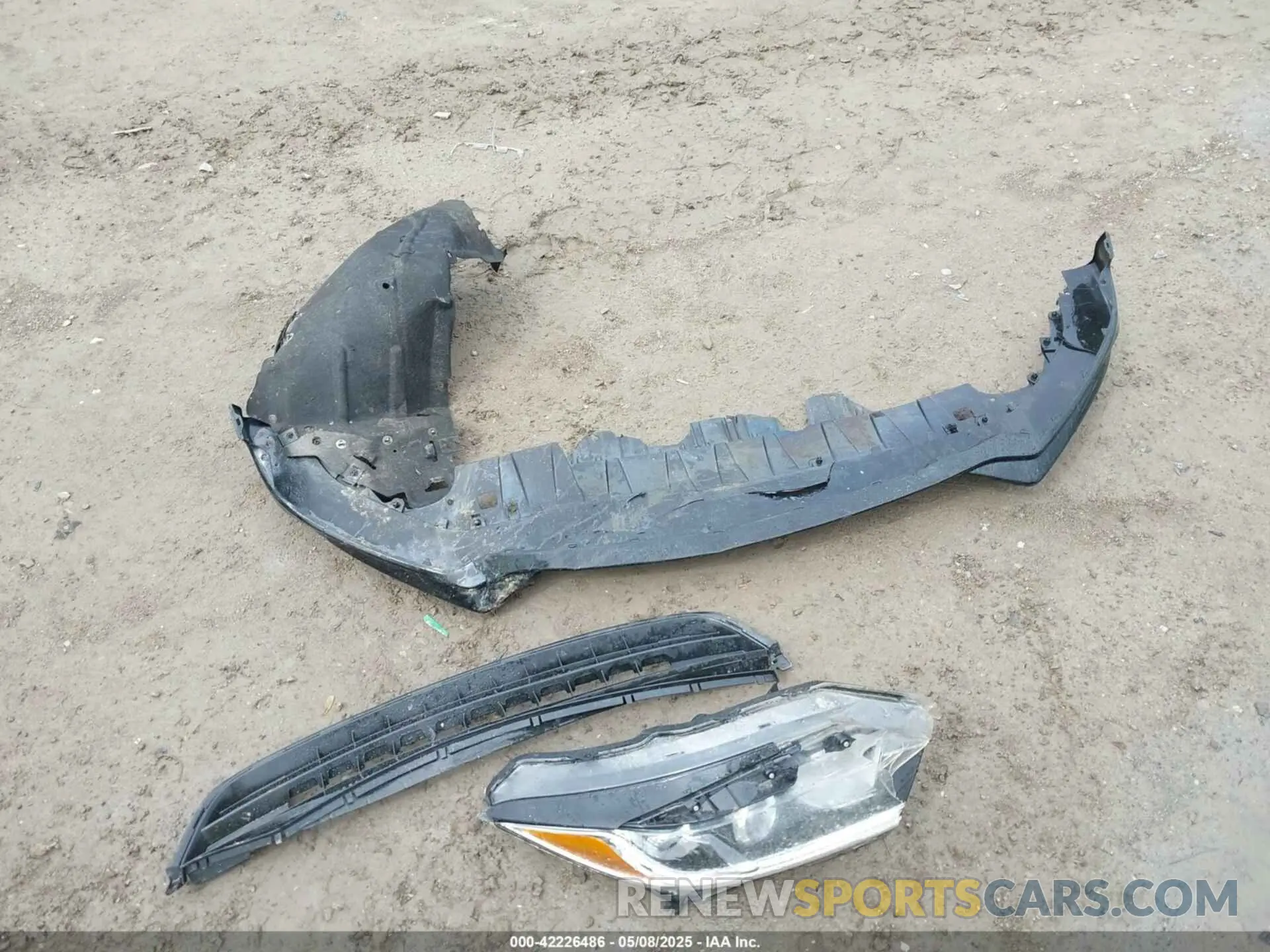12 Photograph of a damaged car 3CZRU6H11NM736780 HONDA HR-V 2022
