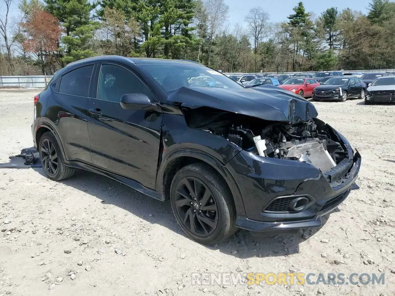 4 Photograph of a damaged car 3CZRU6H11NM746578 HONDA HR-V 2022