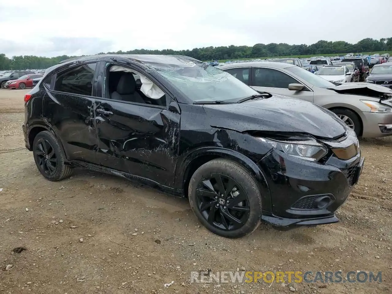 4 Photograph of a damaged car 3CZRU6H11NM765874 HONDA HR-V 2022