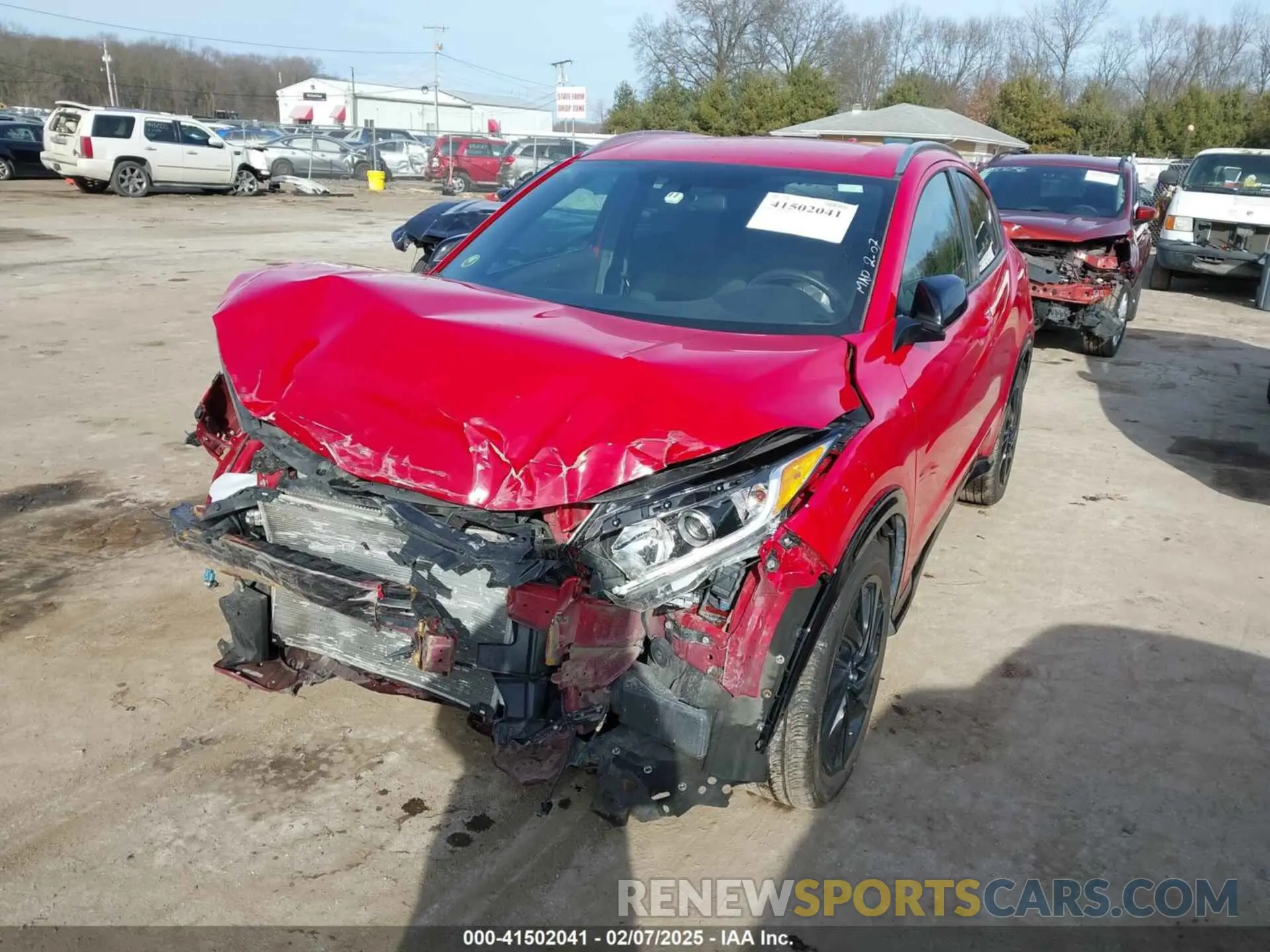 2 Photograph of a damaged car 3CZRU6H13NM721634 HONDA HR-V 2022