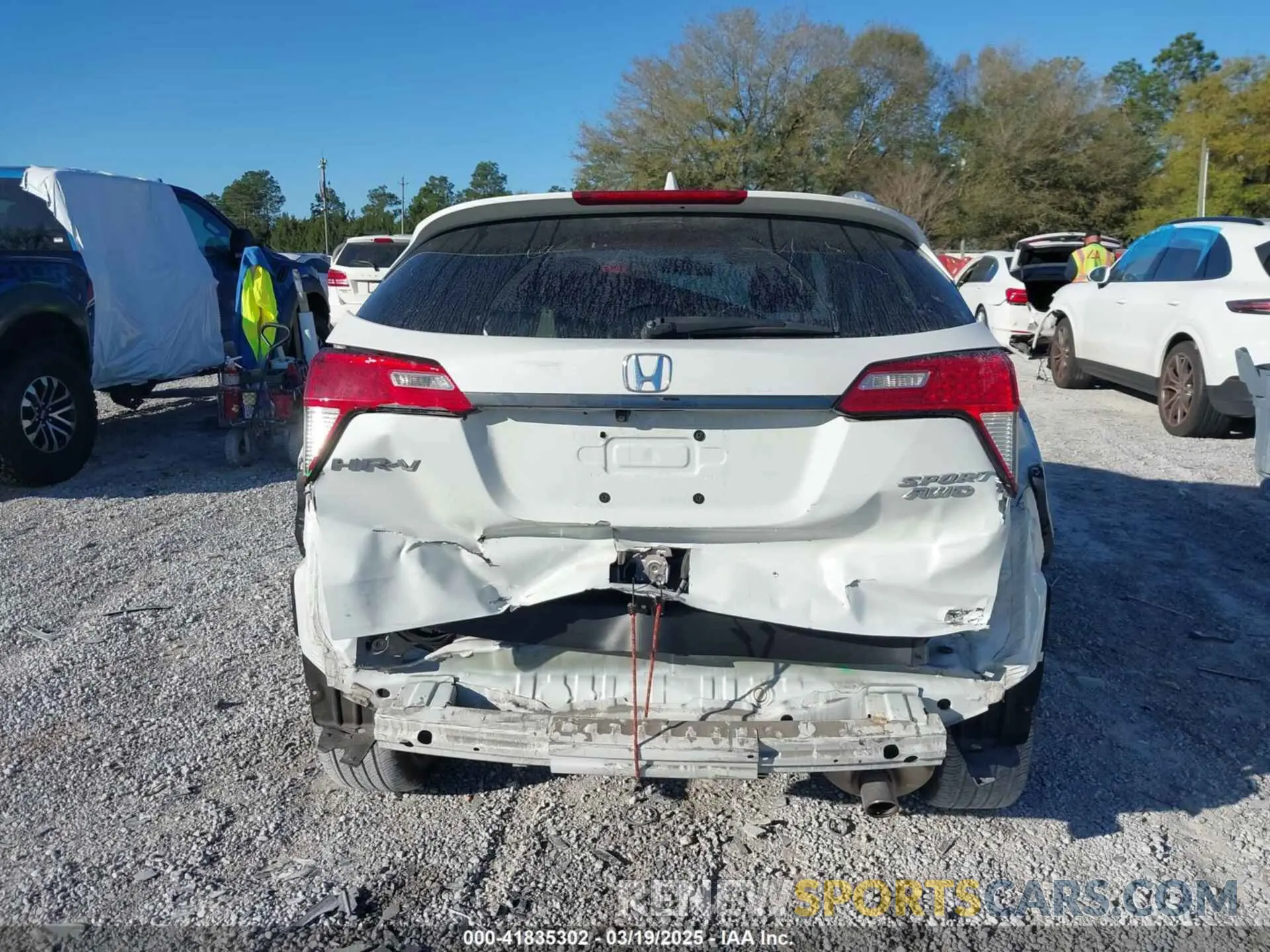 17 Фотография поврежденного автомобиля 3CZRU6H13NM753175 HONDA HR-V 2022