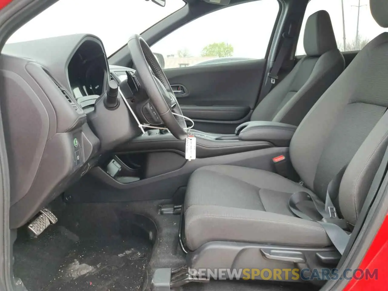 7 Photograph of a damaged car 3CZRU6H13NM763981 HONDA HR-V 2022