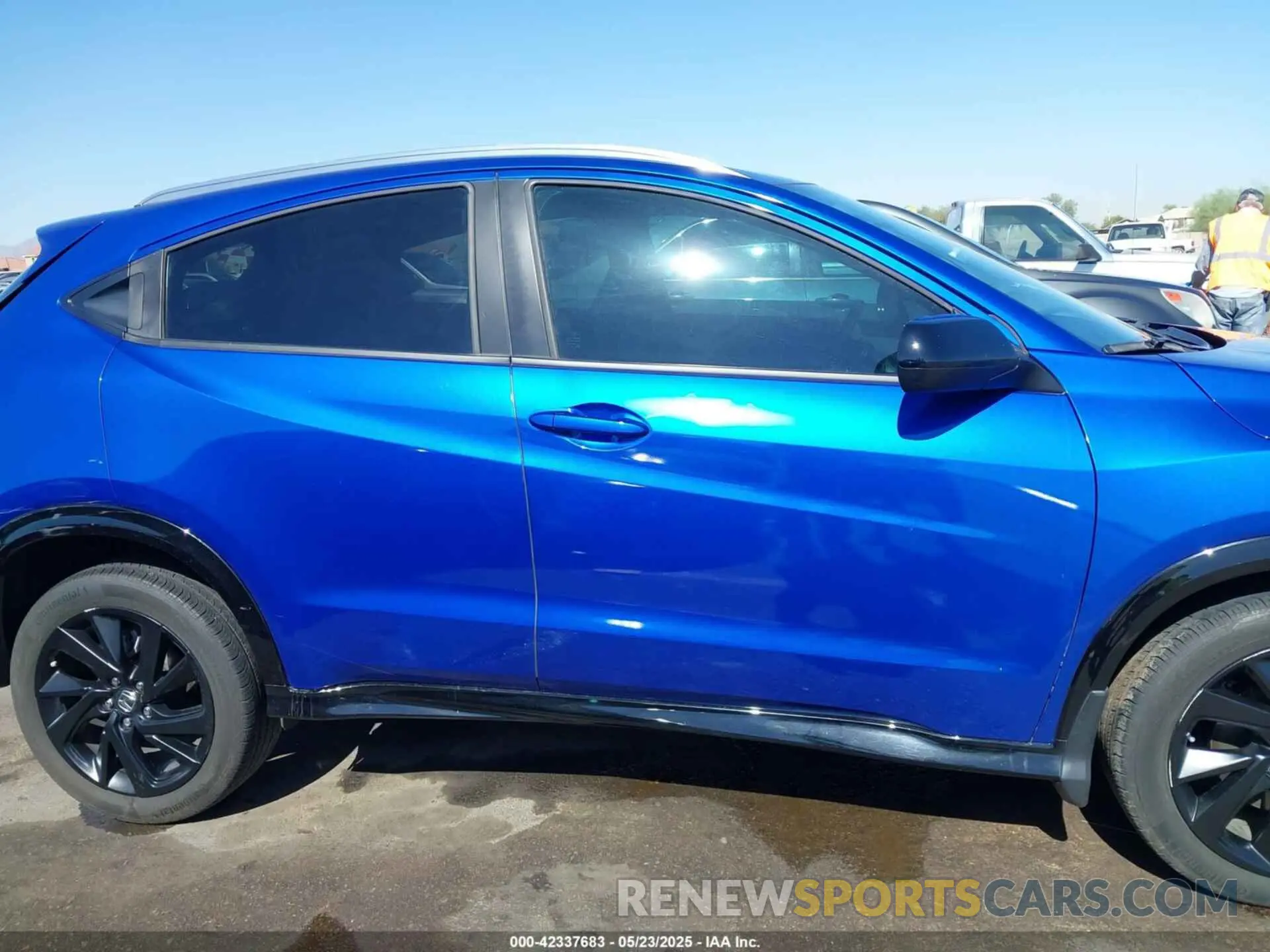 13 Фотография поврежденного автомобиля 3CZRU6H14NM776156 HONDA HR-V 2022
