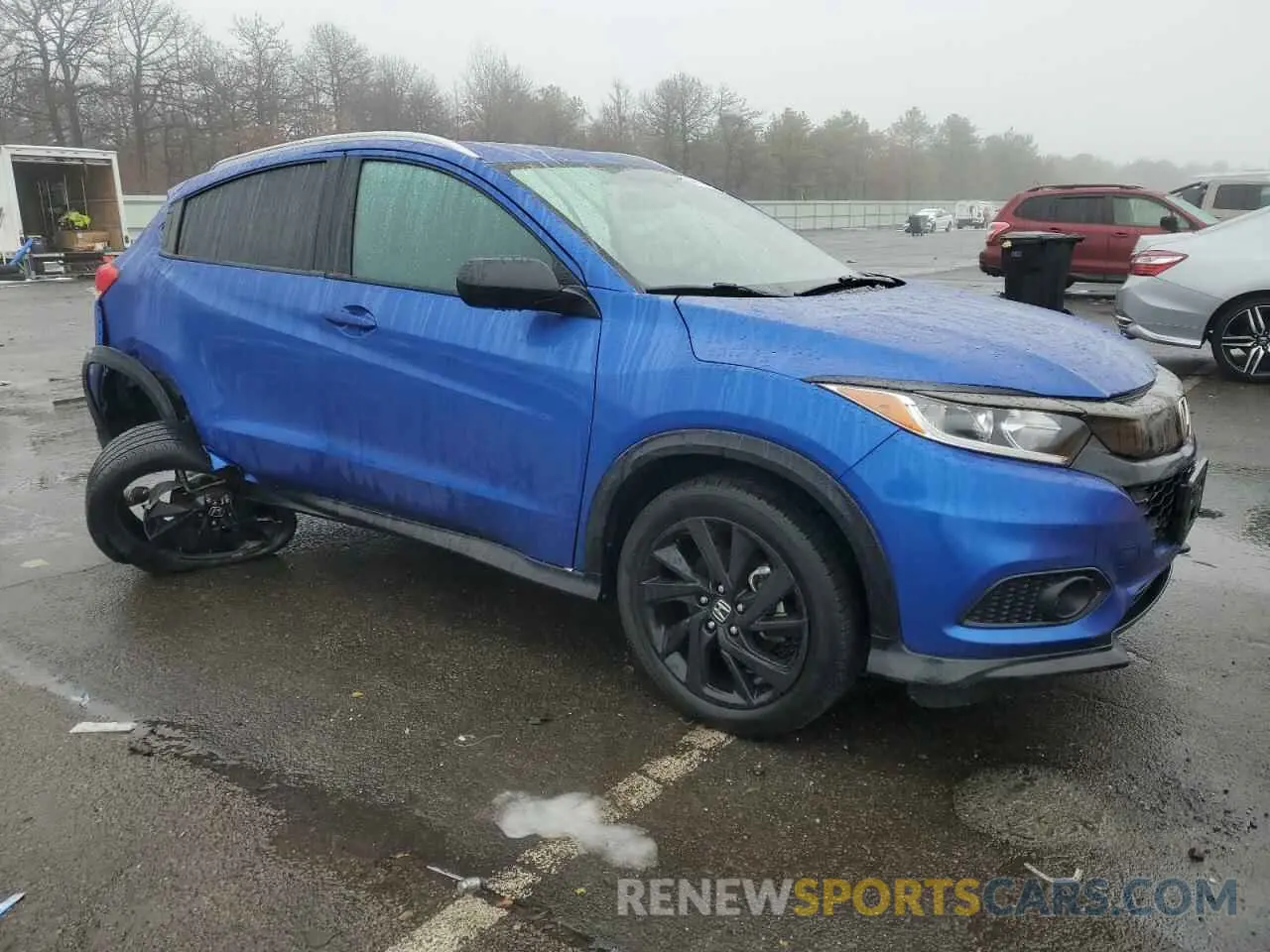 4 Photograph of a damaged car 3CZRU6H17NM767029 HONDA HR-V 2022