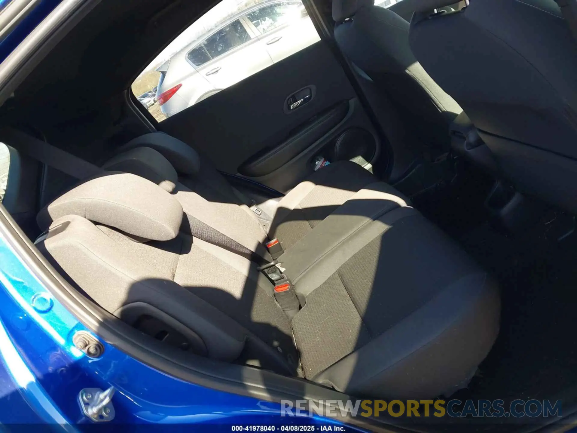 8 Фотография поврежденного автомобиля 3CZRU6H1XNM710470 HONDA HR-V 2022