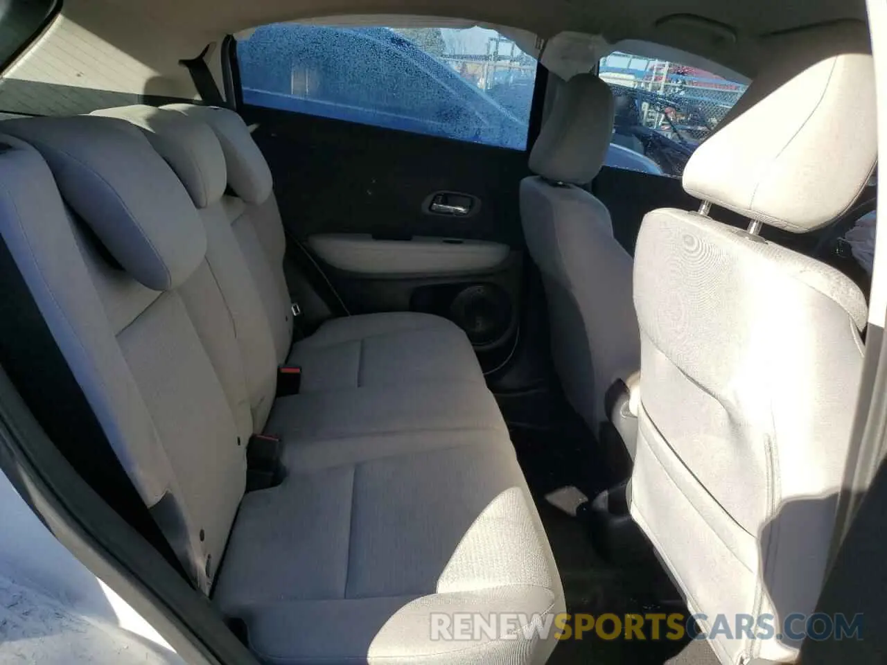 11 Фотография поврежденного автомобиля 3CZRU6H32NM741374 HONDA HR-V 2022