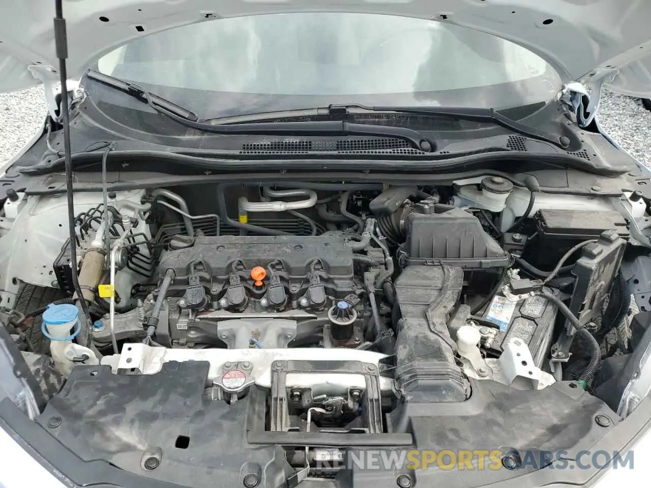 12 Photograph of a damaged car 3CZRU6H33NM718802 HONDA HR-V 2022
