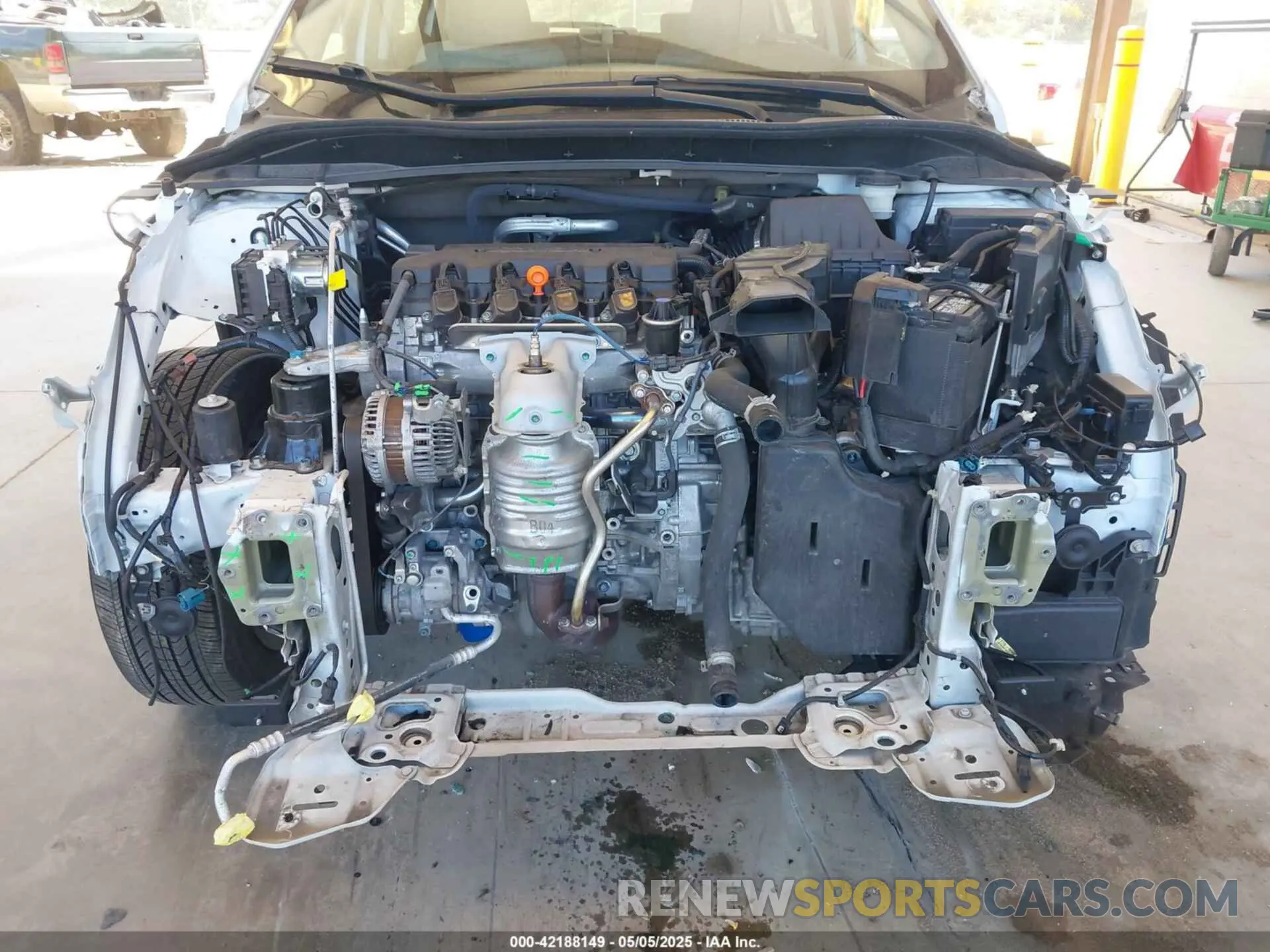 6 Фотография поврежденного автомобиля 3CZRU6H33NM725801 HONDA HR-V 2022