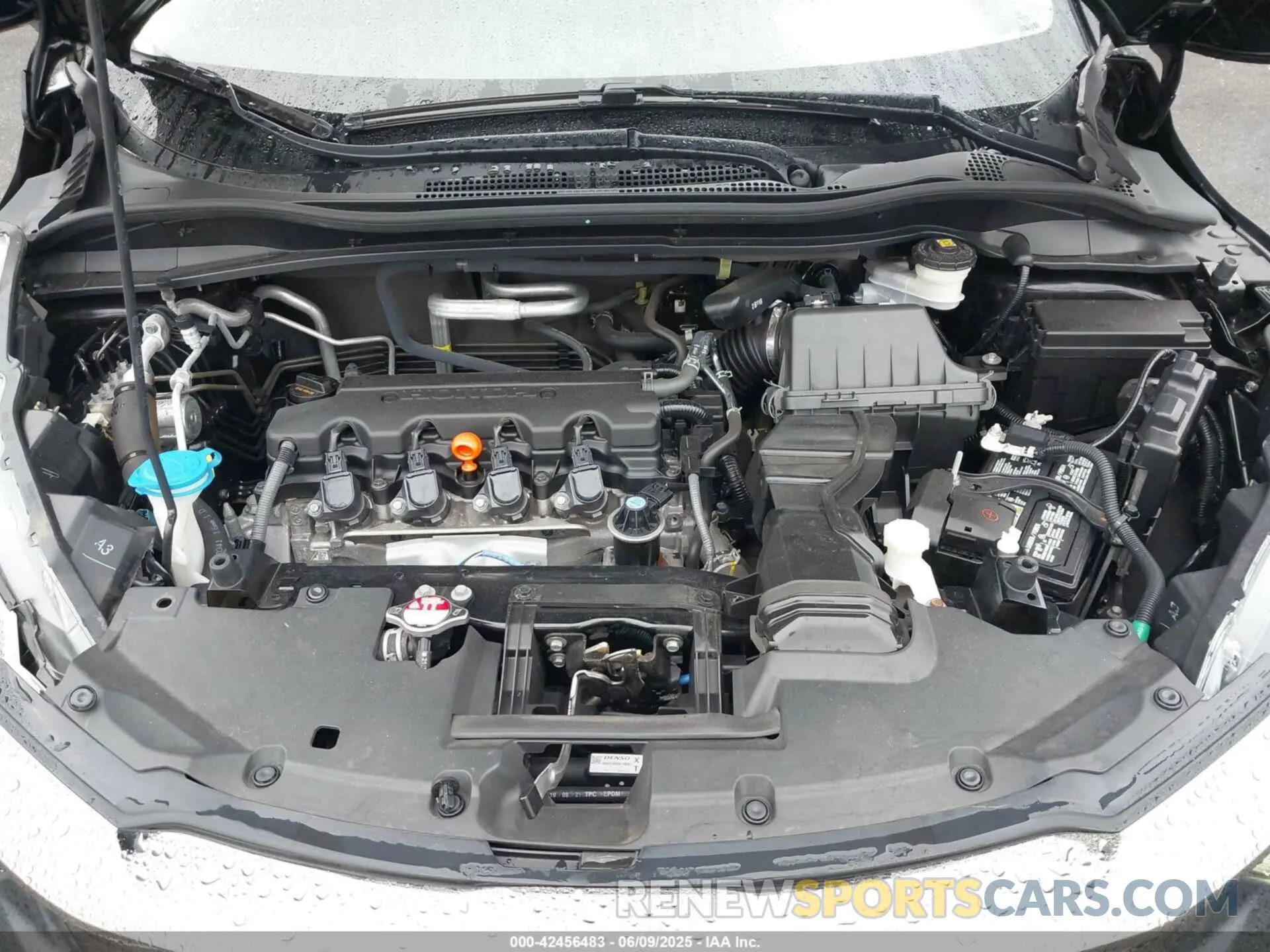 10 Photograph of a damaged car 3CZRU6H33NM758247 HONDA HR-V 2022