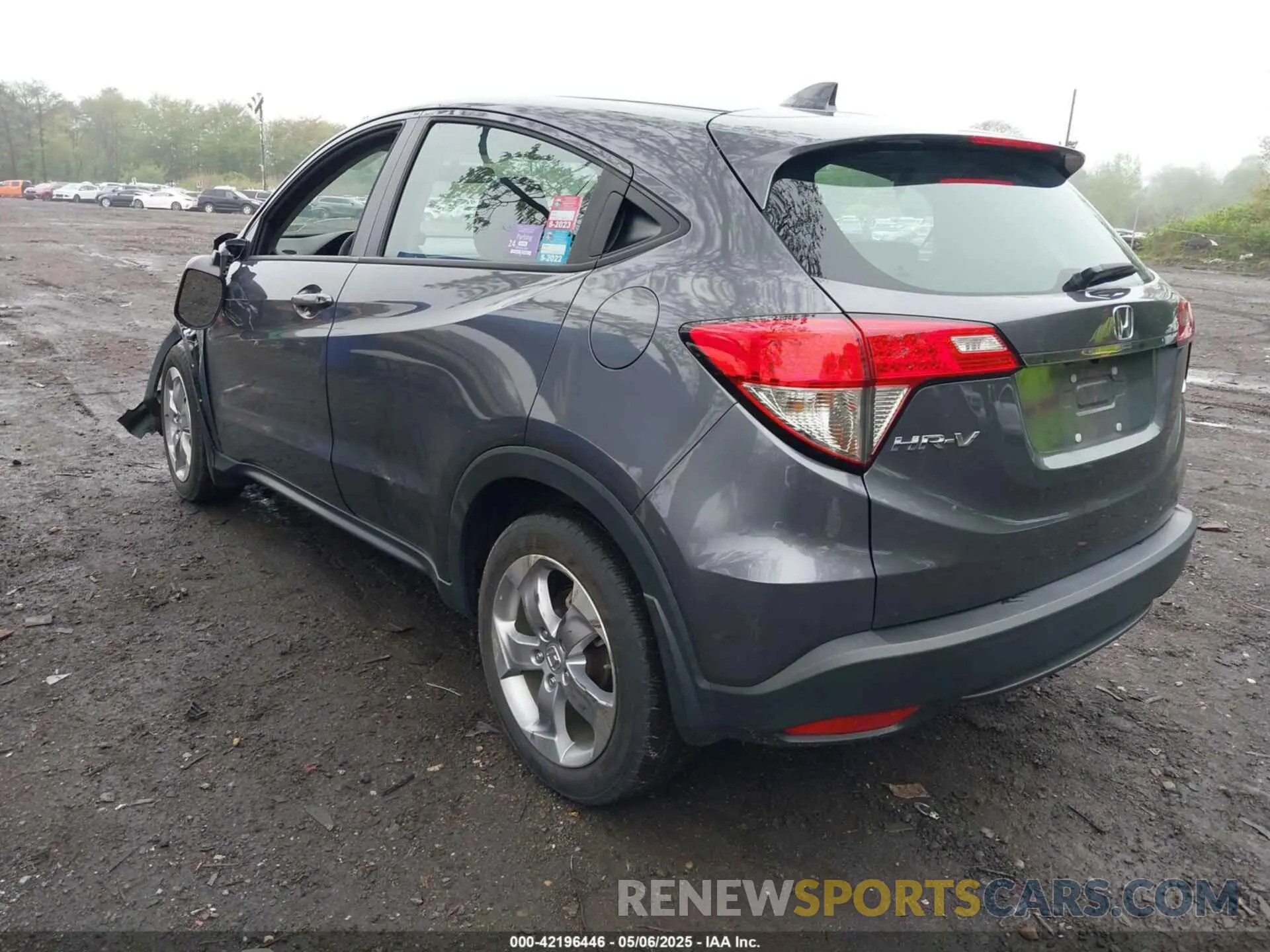 3 Фотография поврежденного автомобиля 3CZRU6H36NM766245 HONDA HR-V 2022
