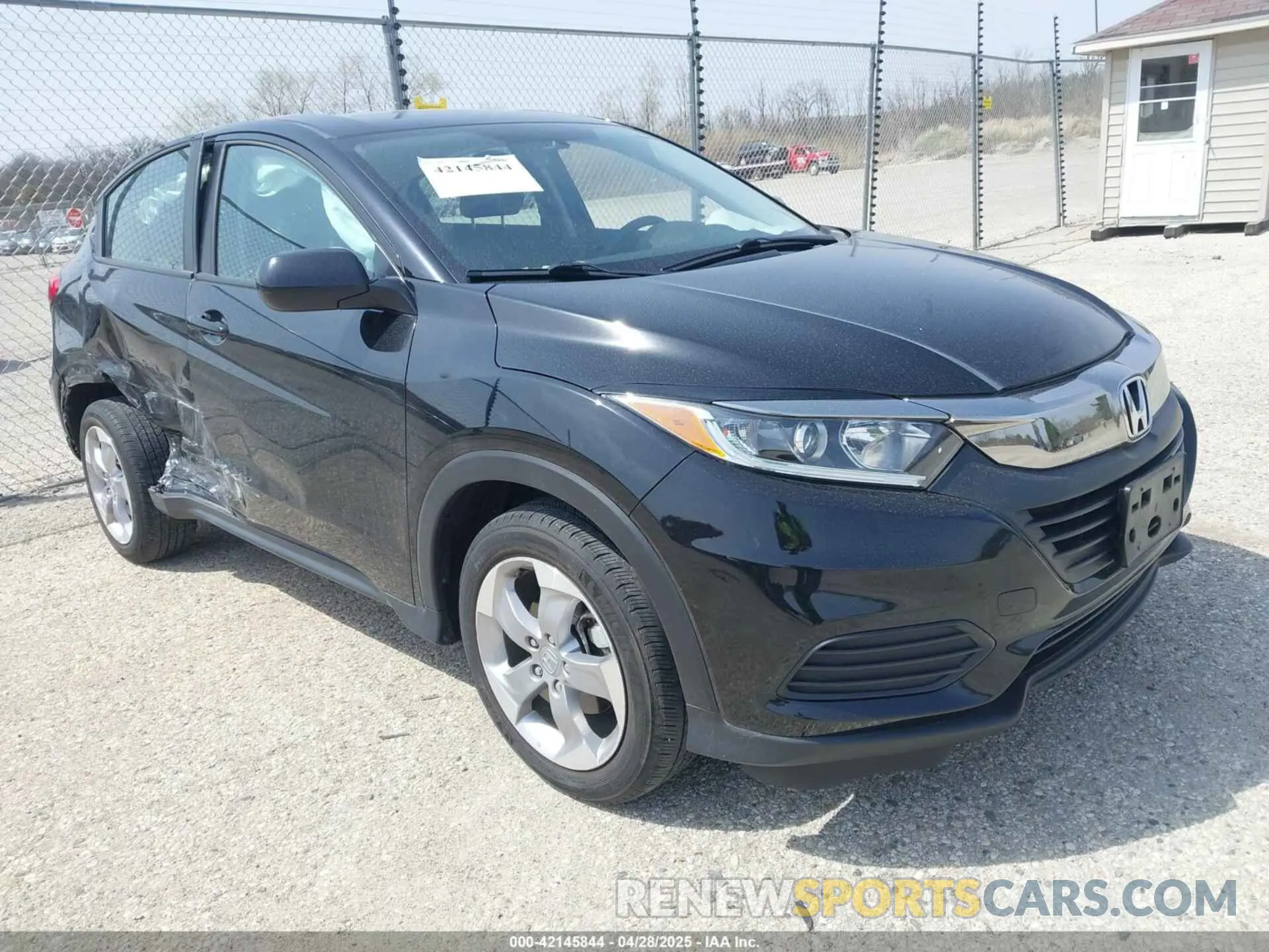 1 Photograph of a damaged car 3CZRU6H38NM736373 HONDA HR-V 2022