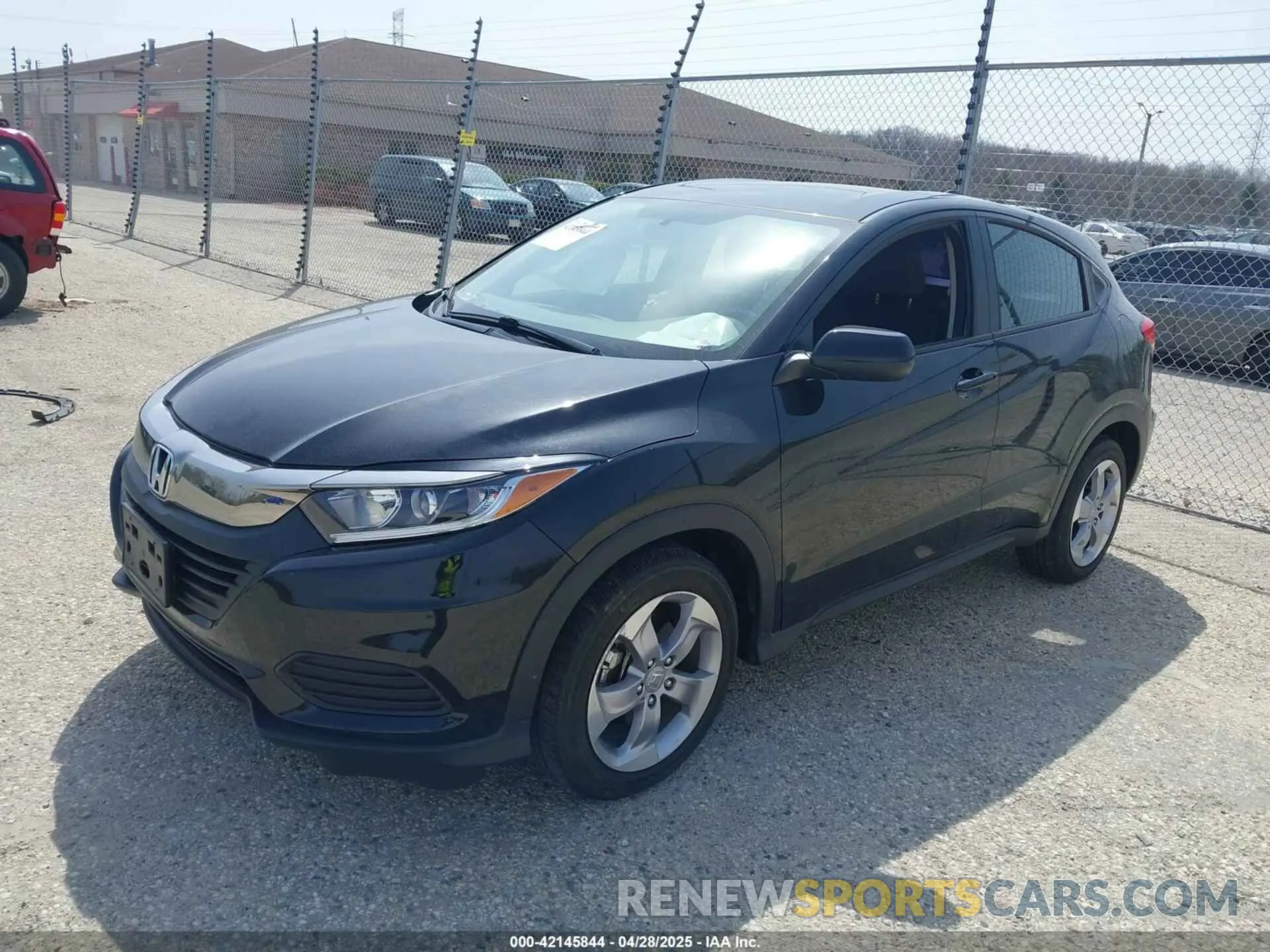 2 Photograph of a damaged car 3CZRU6H38NM736373 HONDA HR-V 2022