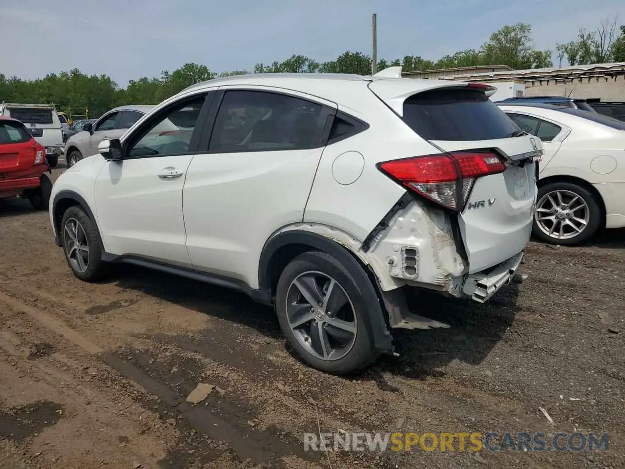 2 Photograph of a damaged car 3CZRU6H50NM717219 HONDA HR-V 2022