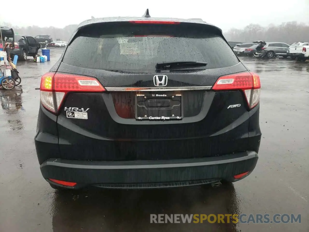 6 Photograph of a damaged car 3CZRU6H51NM763822 HONDA HR-V 2022