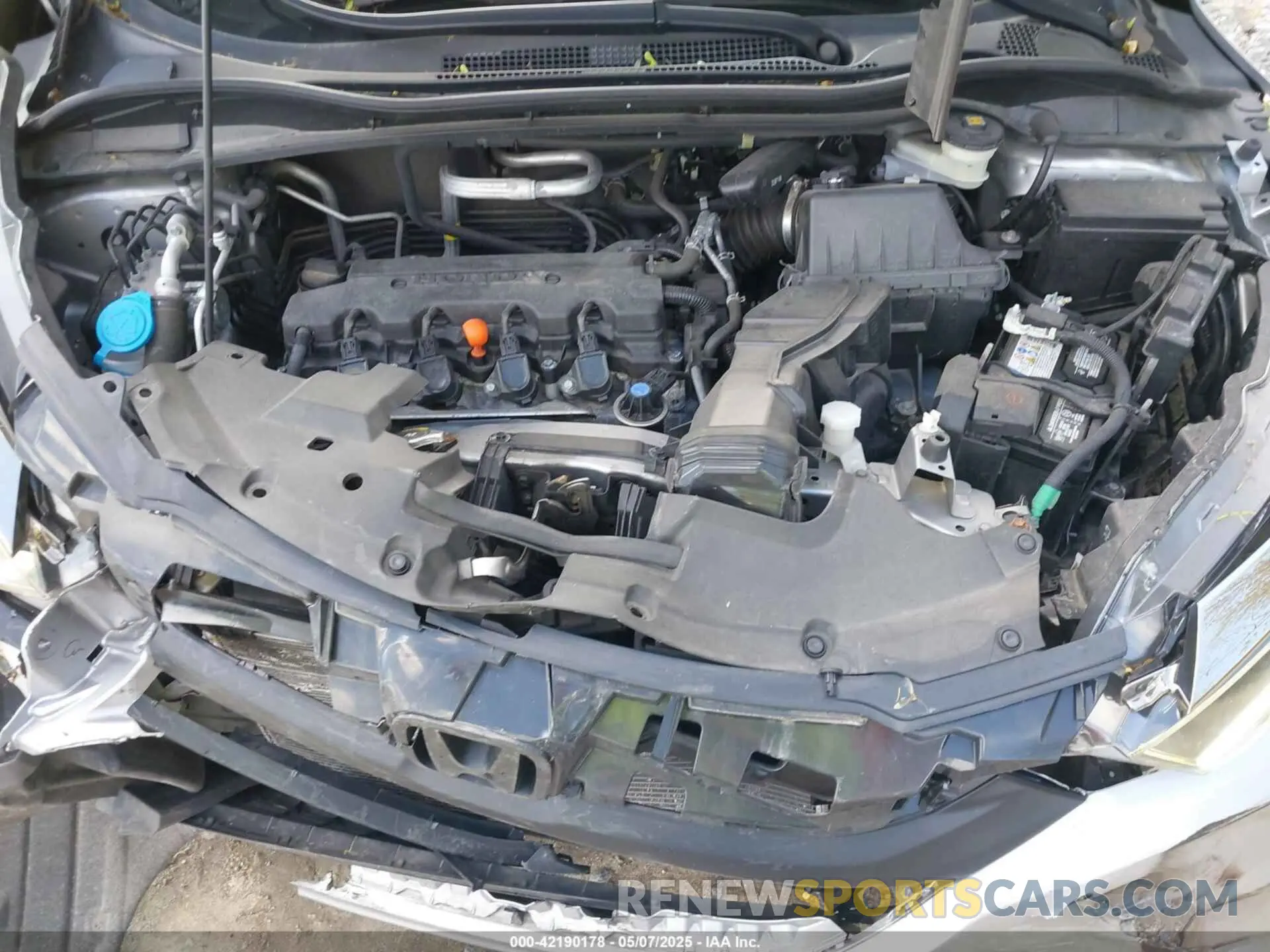 10 Photograph of a damaged car 3CZRU6H52NM758502 HONDA HR-V 2022