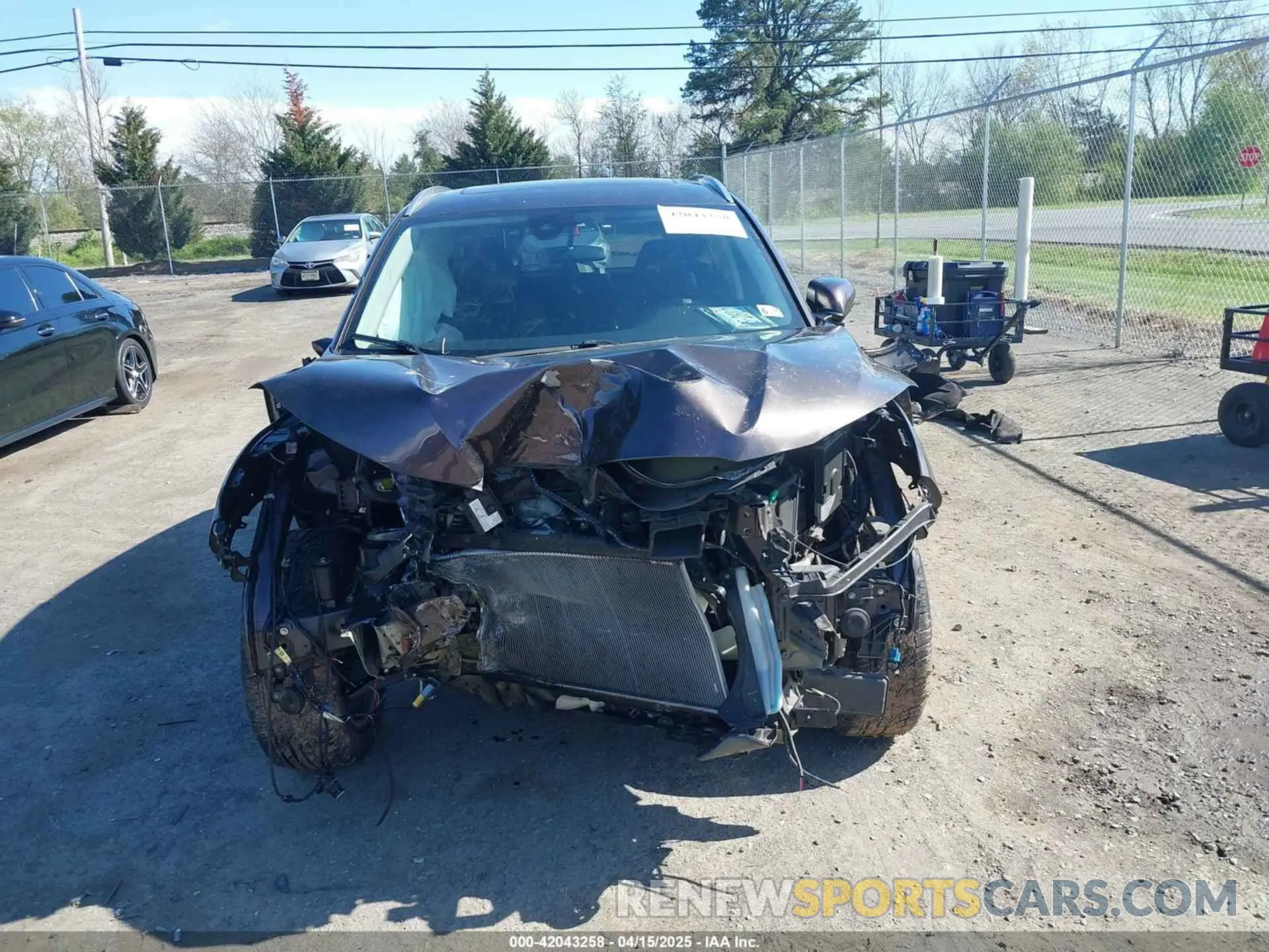 12 Photograph of a damaged car 3CZRU6H53NM738470 HONDA HR-V 2022