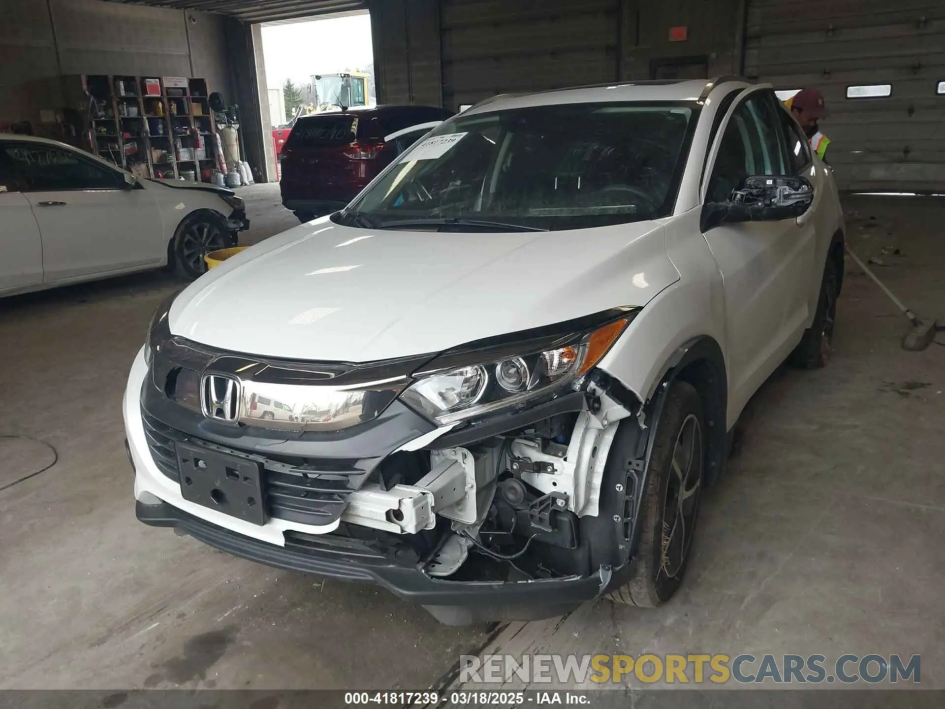 2 Photograph of a damaged car 3CZRU6H54NM755391 HONDA HR-V 2022