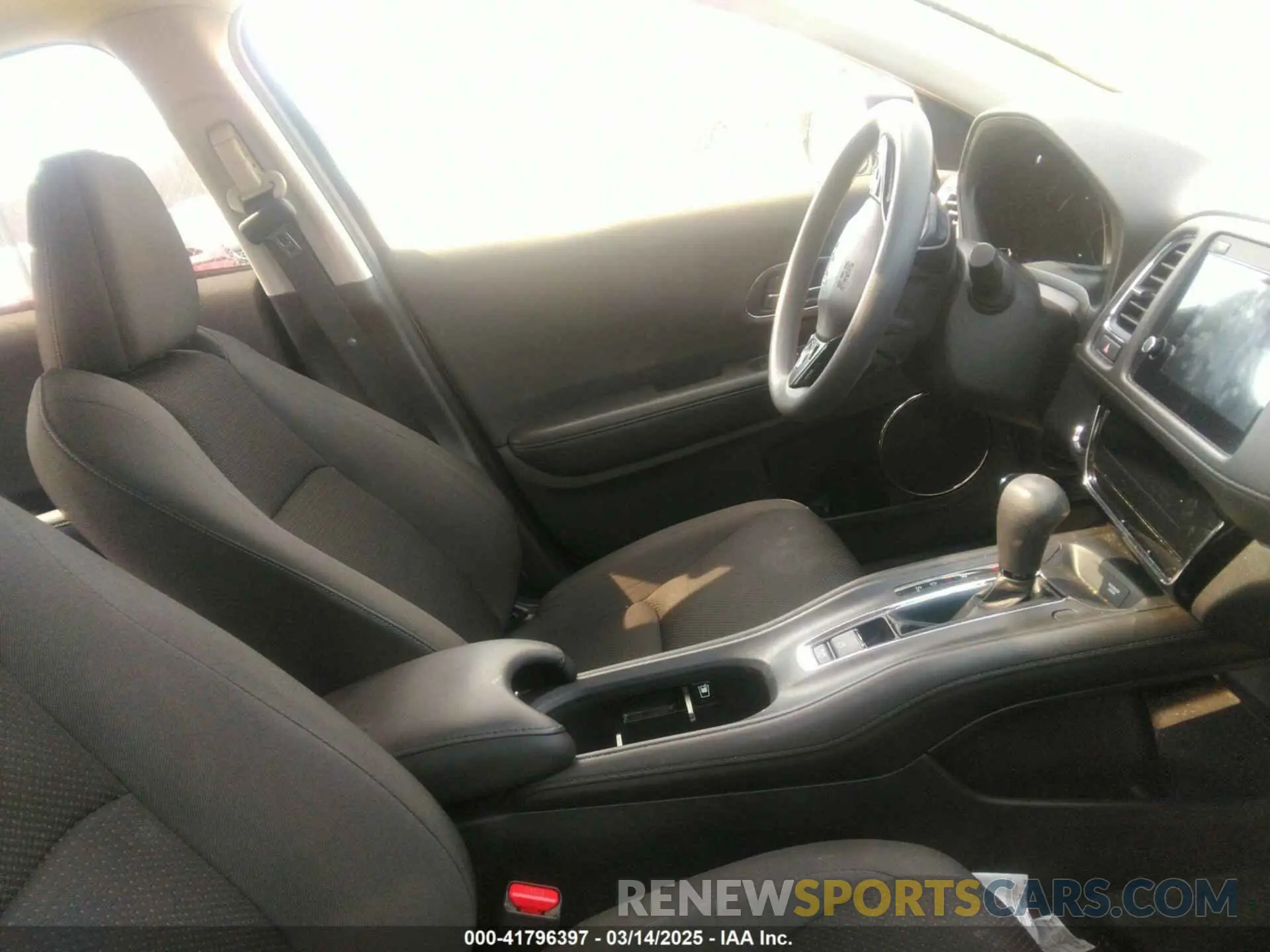 5 Фотография поврежденного автомобиля 3CZRU6H54NM766813 HONDA HR-V 2022