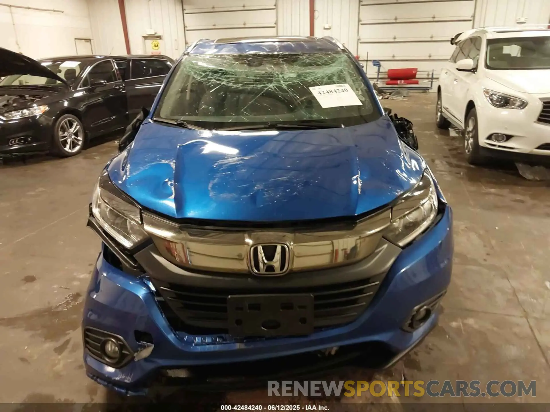 6 Photograph of a damaged car 3CZRU6H54NM773728 HONDA HR-V 2022