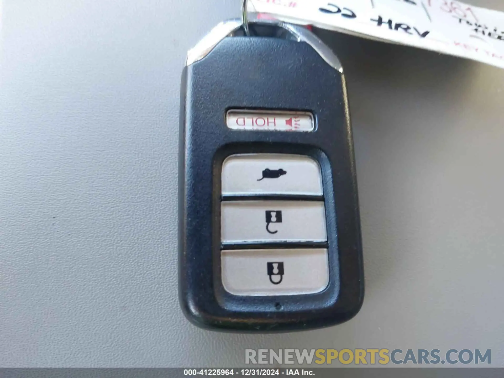 11 Photograph of a damaged car 3CZRU6H55NM714901 HONDA HR-V 2022