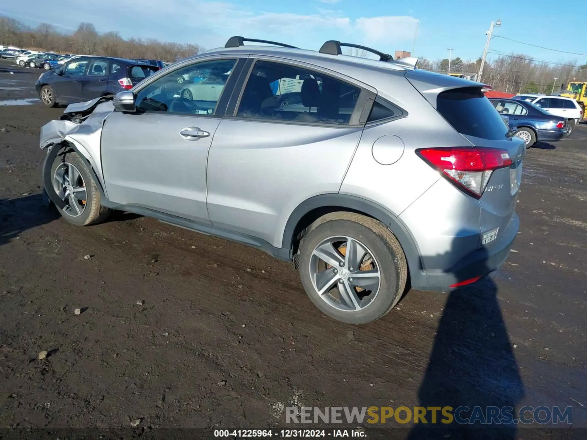 3 Photograph of a damaged car 3CZRU6H55NM714901 HONDA HR-V 2022